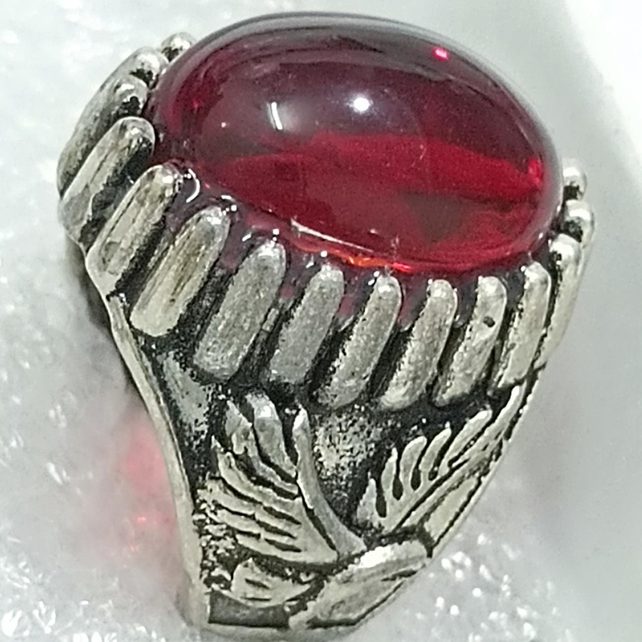 حراج انگشتر وارداتی یاقوت سرخ رنگ مصنوعی