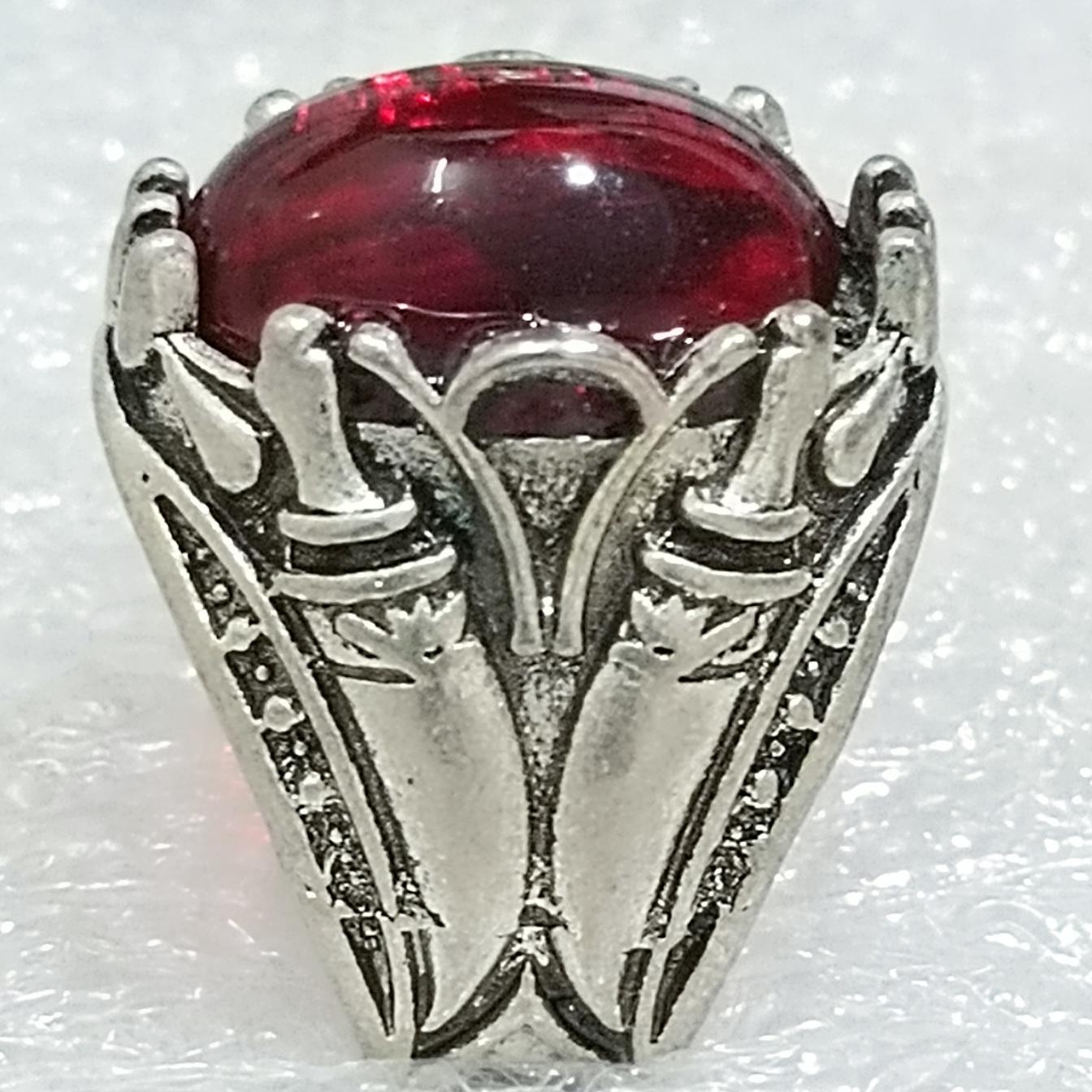 حراج انگشتر وارداتی یاقوت سرخ رنگ مصنوعی