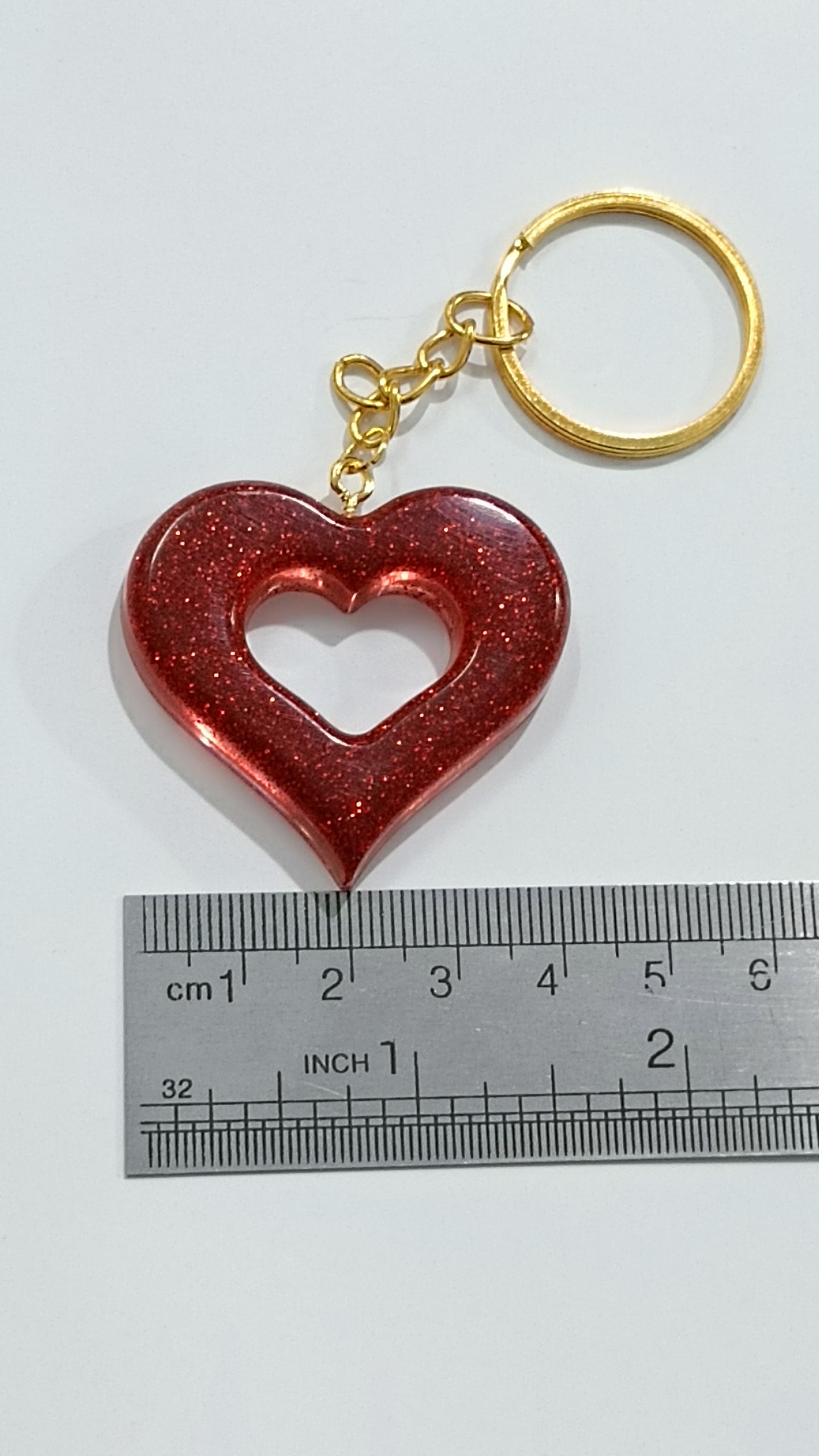 آویز قلب، اکلیلی، 9 گرمی، جنس رزین سبک وزن