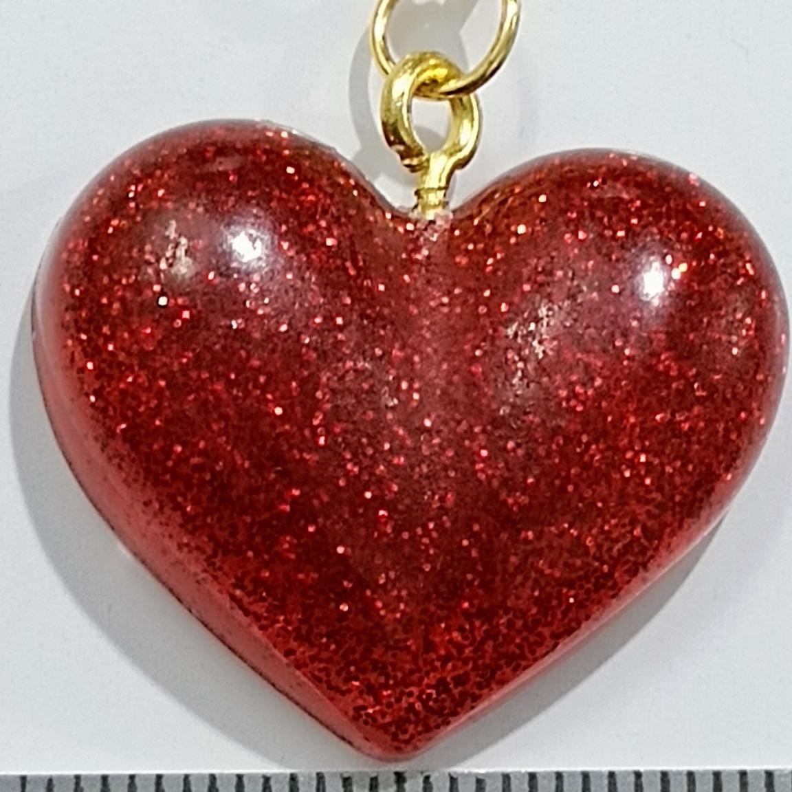 آویز قلب کوچک، اکلیلی، 6 گرمی، جنس رزین، سبک وزن