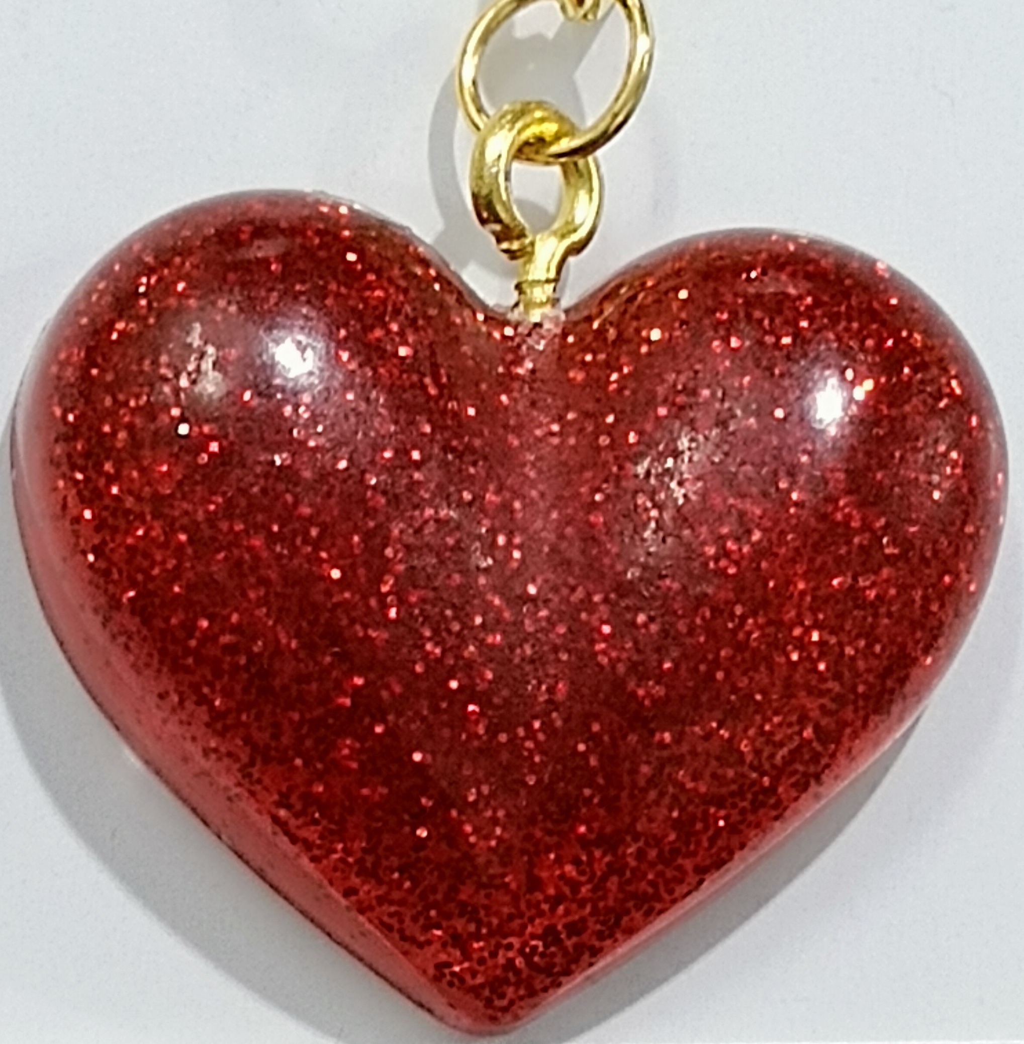 آویز قلب کوچک، اکلیلی، 6 گرمی، جنس رزین، سبک وزن