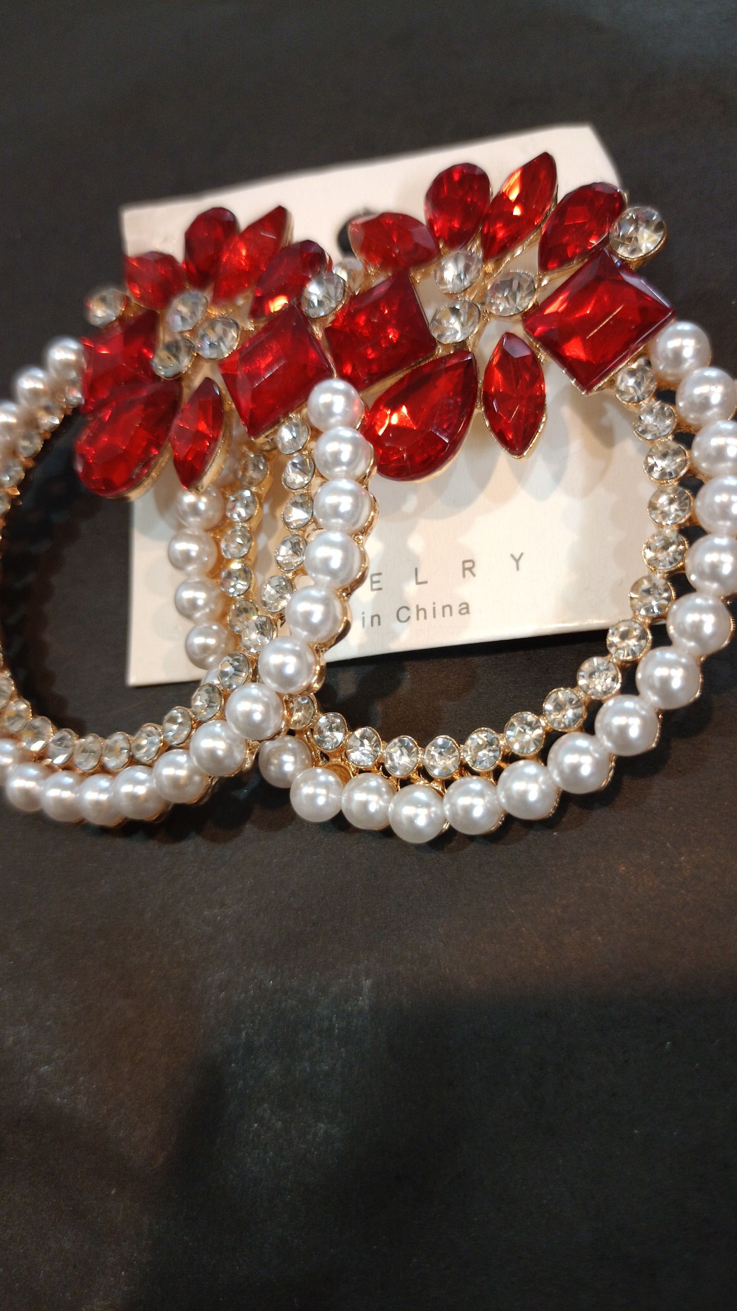 حراج گوشواره وارداتی طرح مروارید و نگین بزرگ سنگین