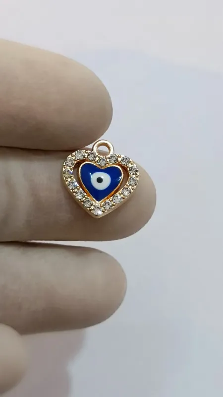 آویز چشم زخم مدل قلب کوچک و ظریف