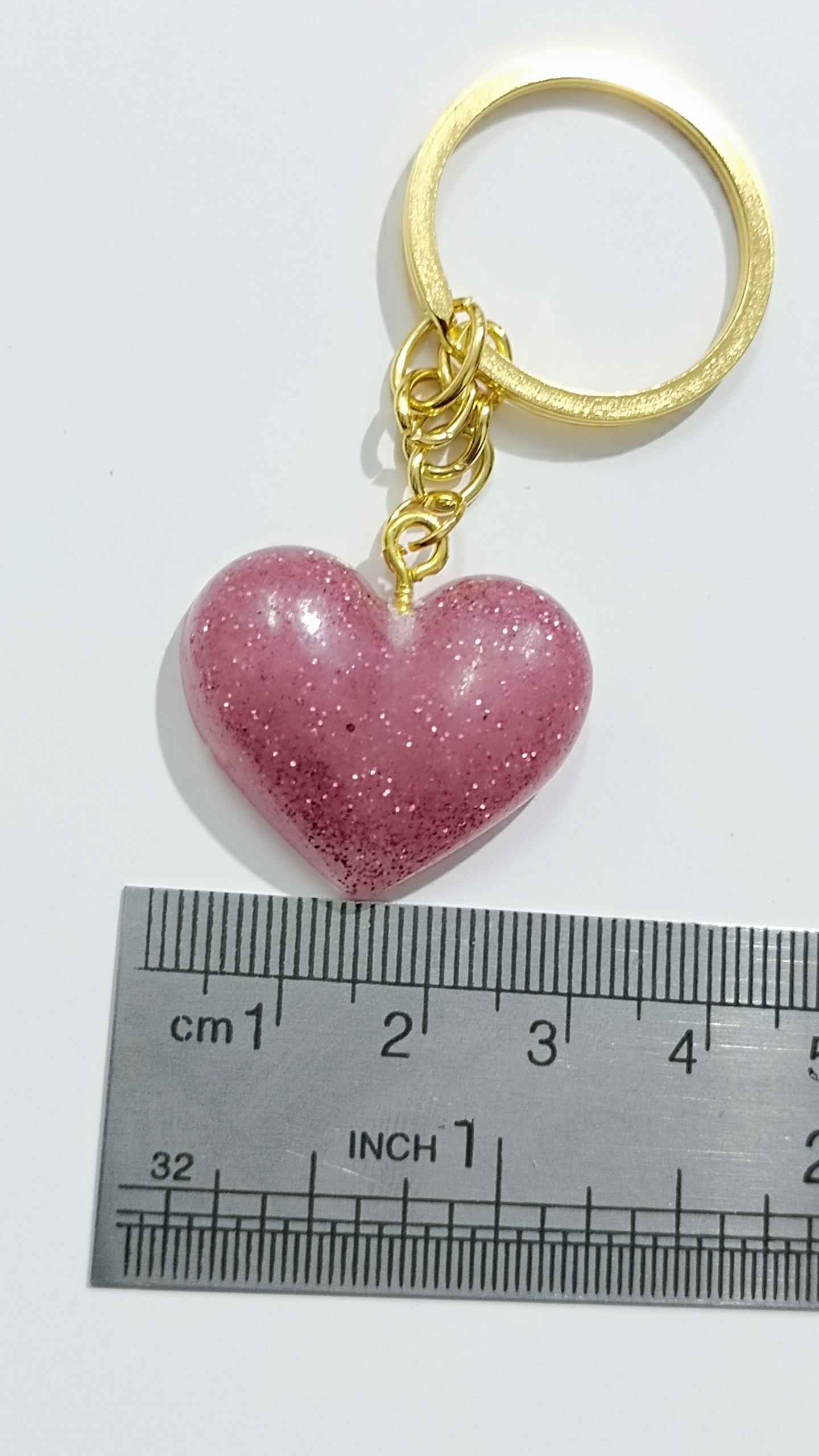 آویز قلب کوچک، اکلیلی، 6 گرمی، جنس رزین، سبک وزن