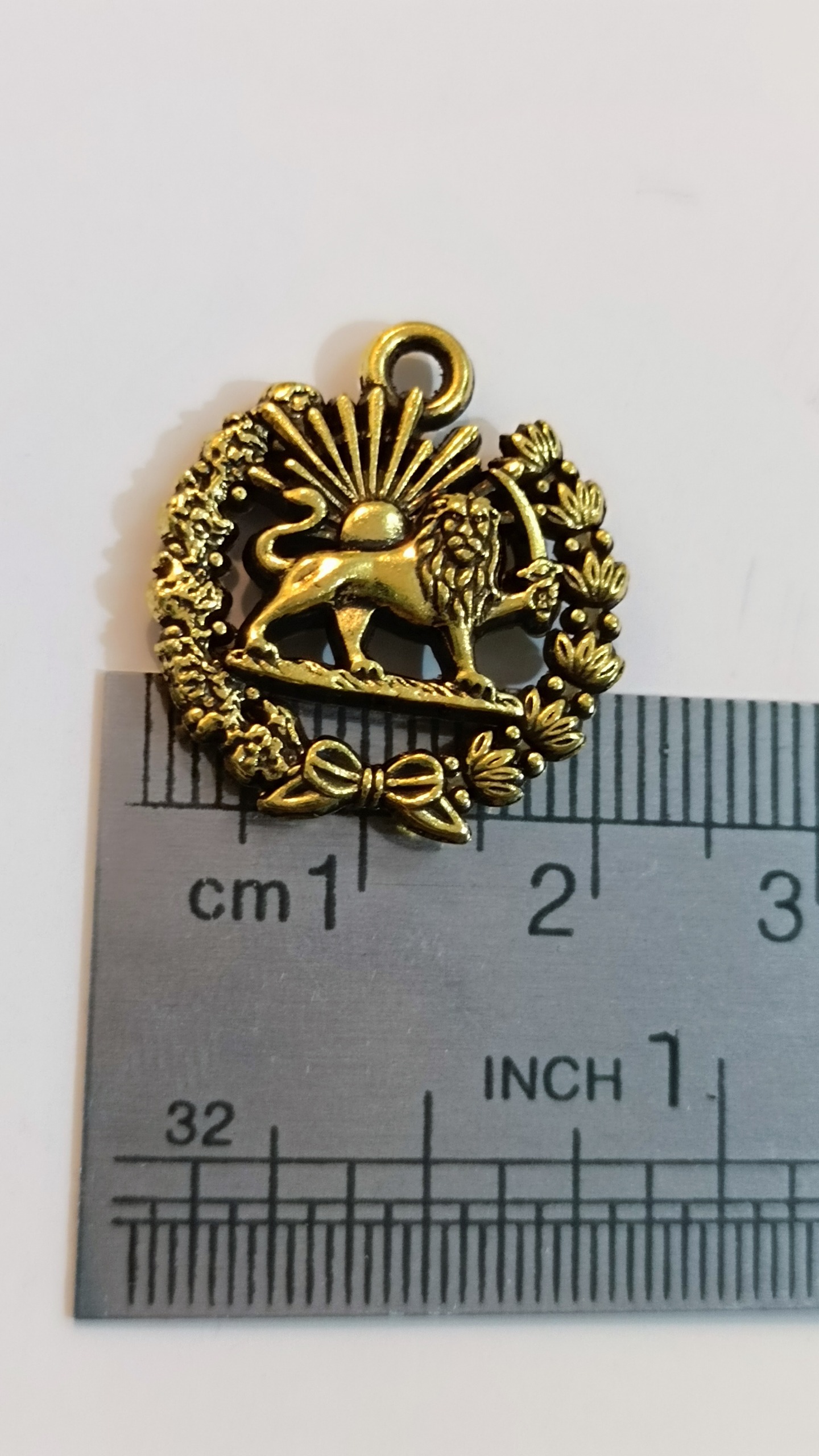 آویز برنزی کلاسیک