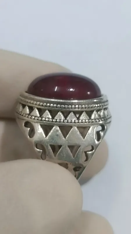 حراج انگشتر نگین دار