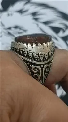 نگین