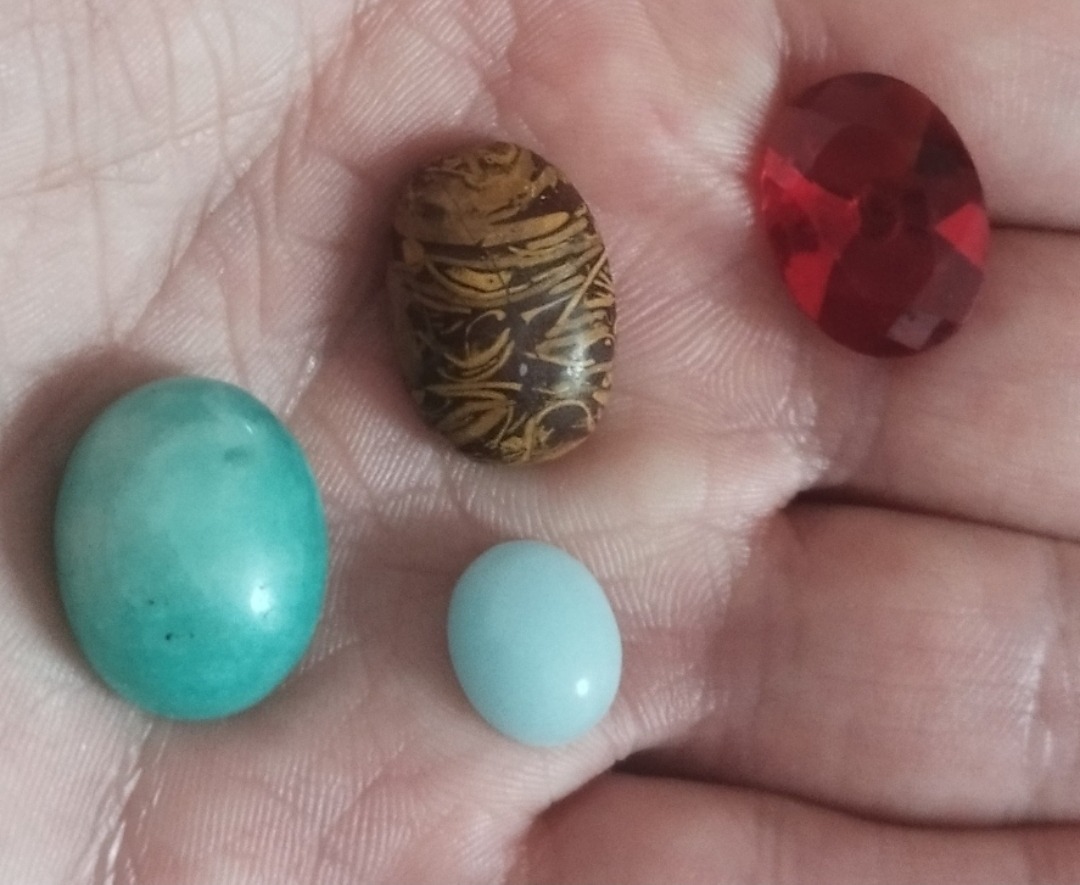 4 سنگ بسیار زیبا معدنی و شب چراغ آبی سنتانتیک