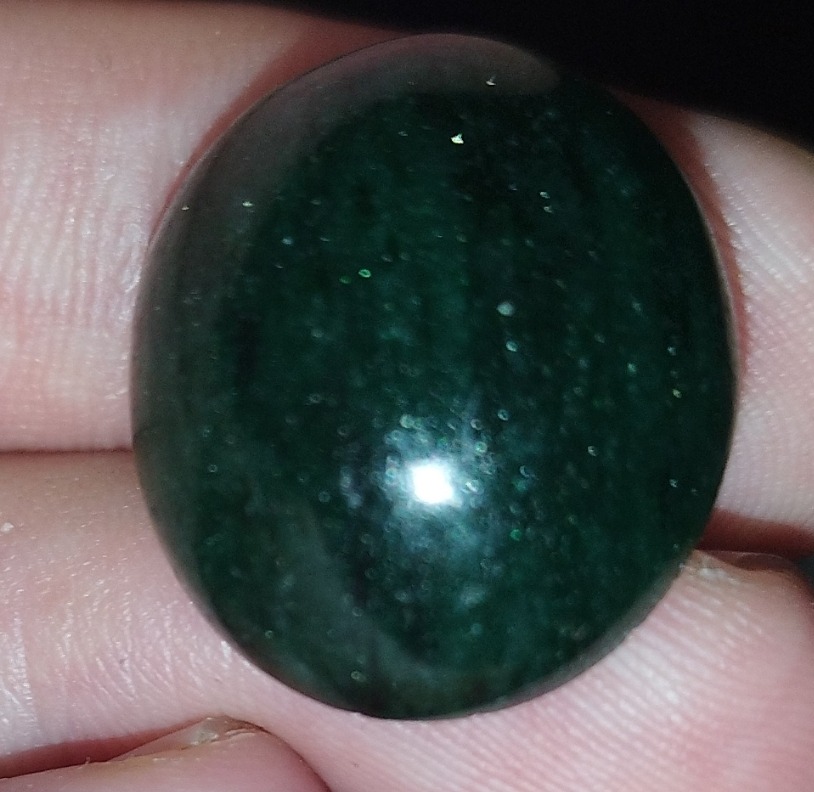 نگین معدنی زیبای أونتورین هندوستان 5/50گرمی