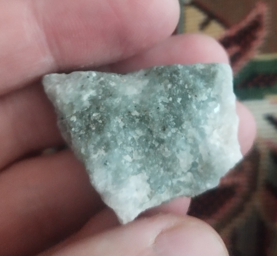 راف معدنی زیبا آونتورین سبز 14 گرم ترازوکش