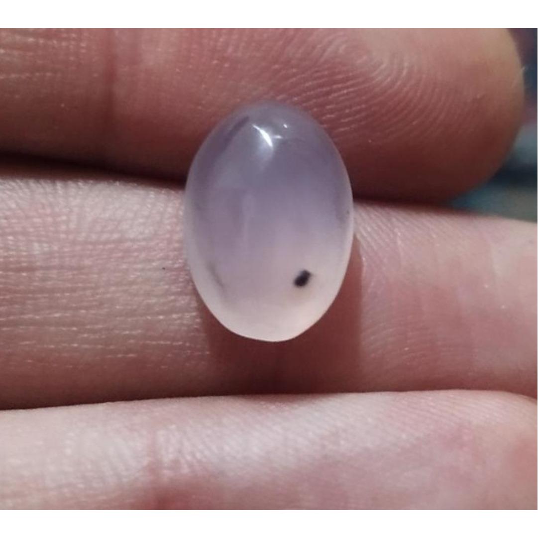 نگین 8.50 قیراطی معدنی عقیق یمنی سوسنی ناب