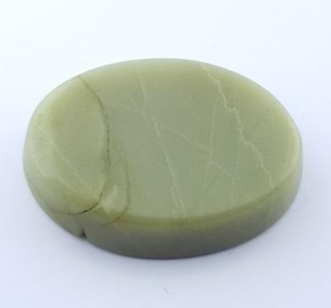 نگین یشم سبز معدنی ایران 8 گرم