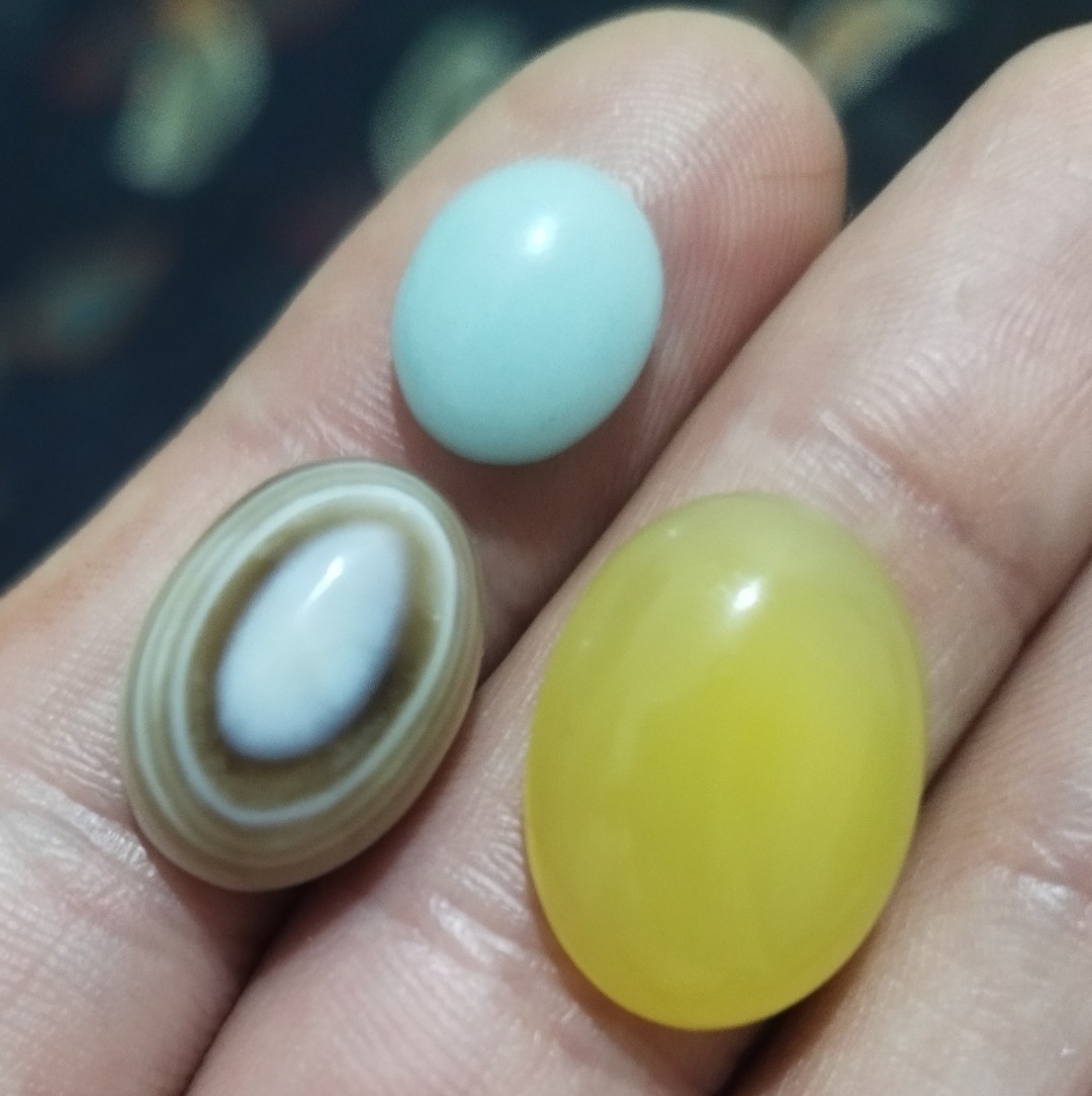3 عدد نگین معدنی باباقوری و شرف شمس و شب چراغ