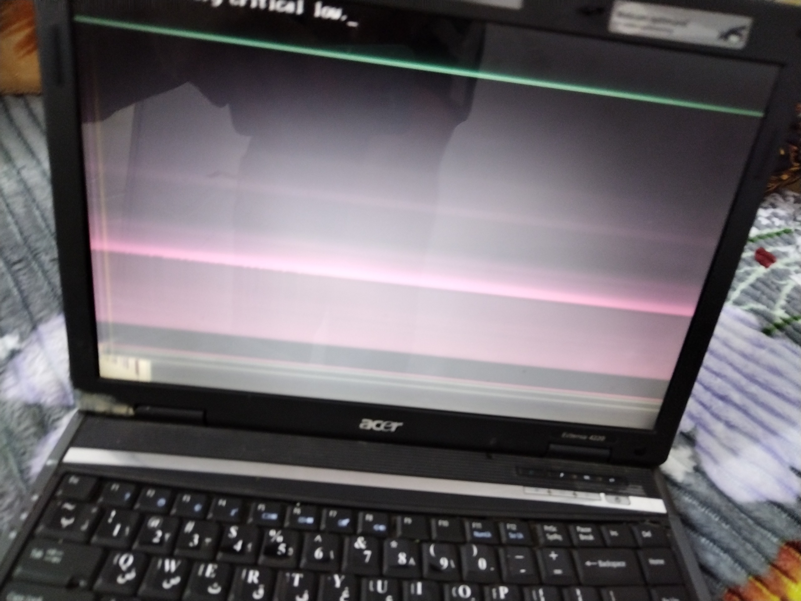 لپ تاپ acer  مدل Extensa4220