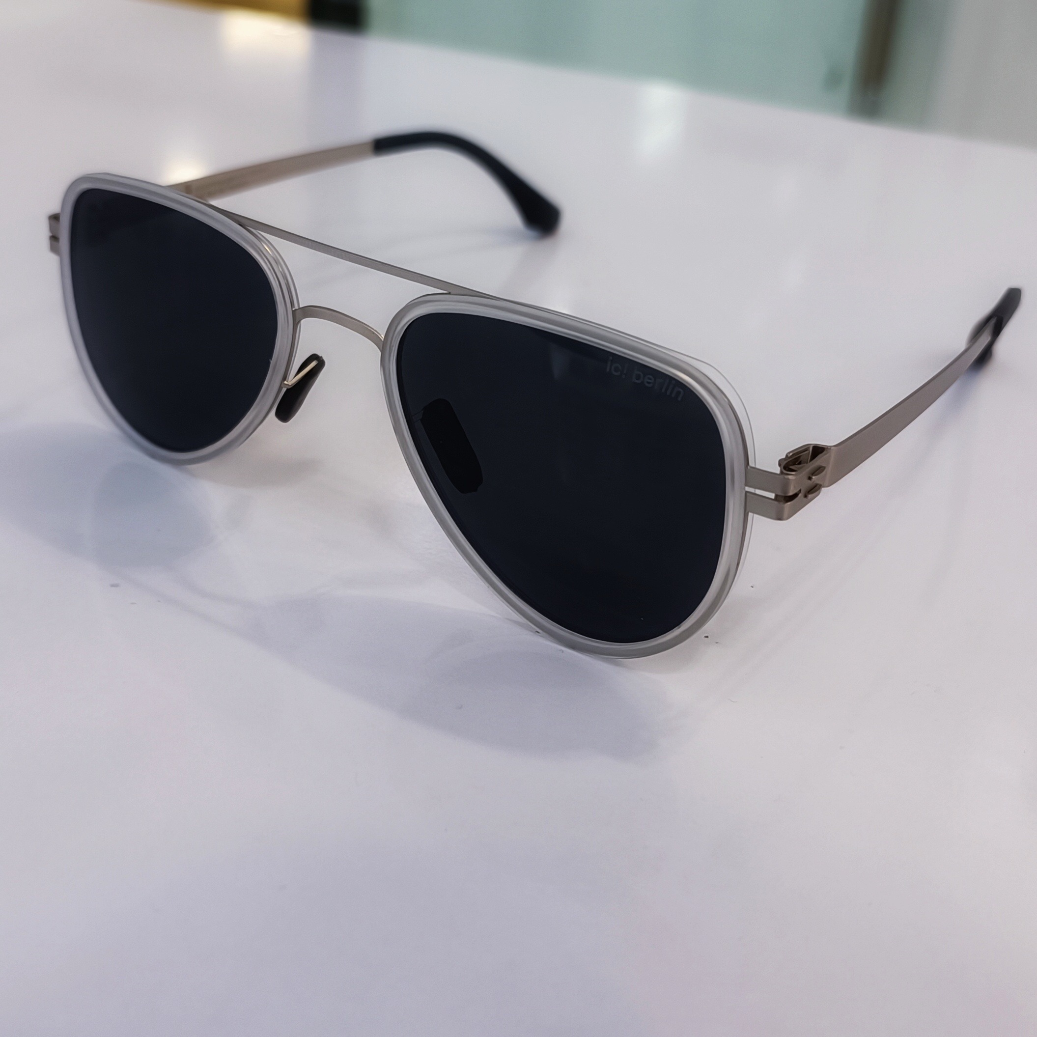 عینک آیس برلین فریم نشکن شیشه نشکن مدل آویاتور