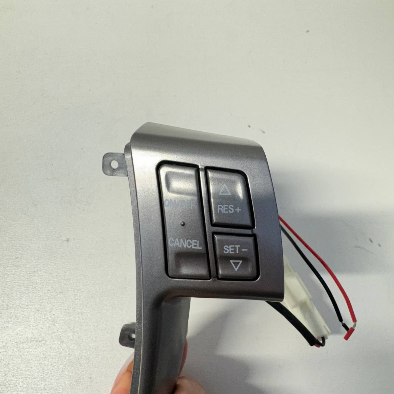 کلید فرمان کروز و مدیا مدل GDmgrund 7