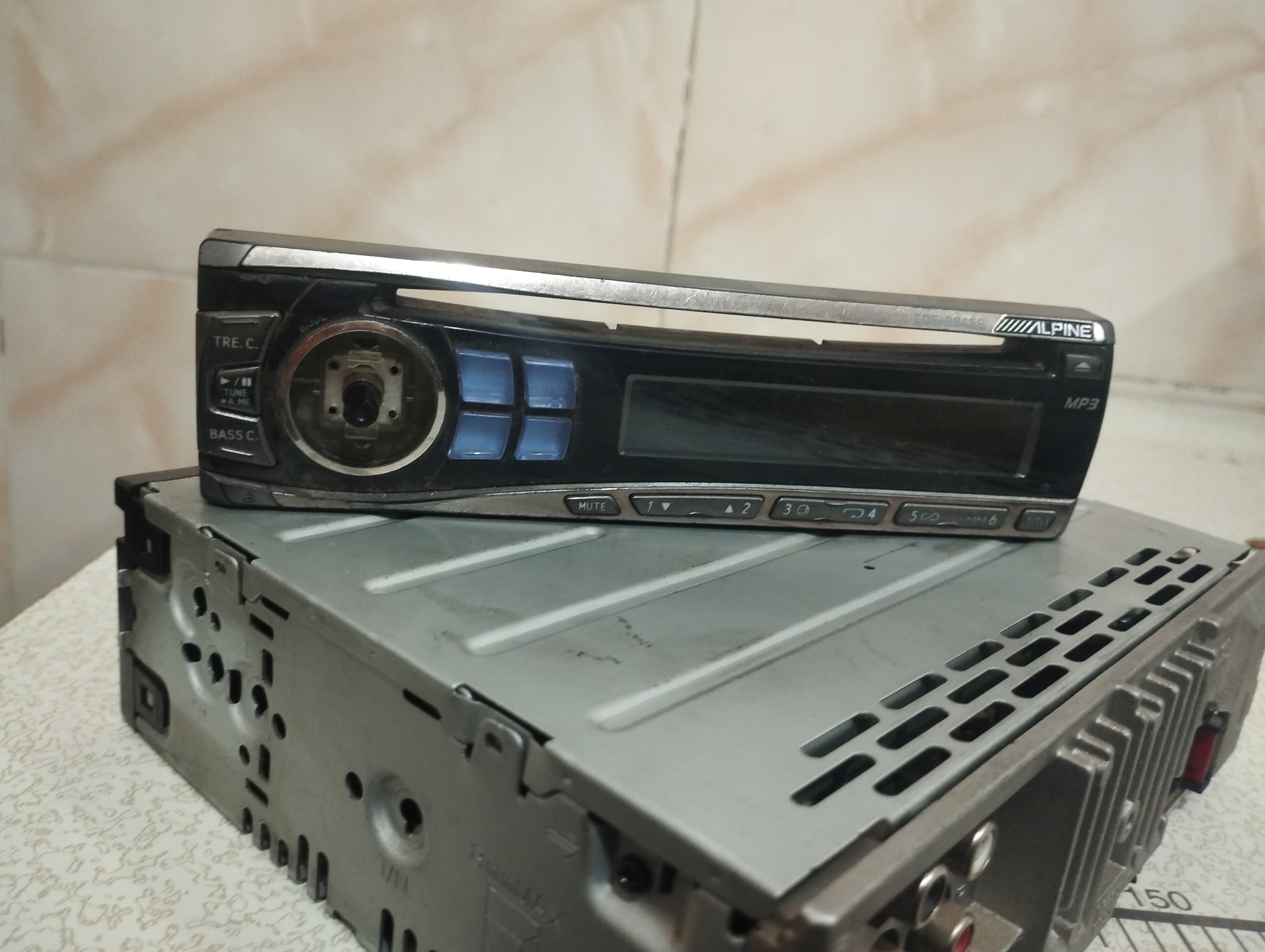 پنل ضبط پخش آلپاین9846