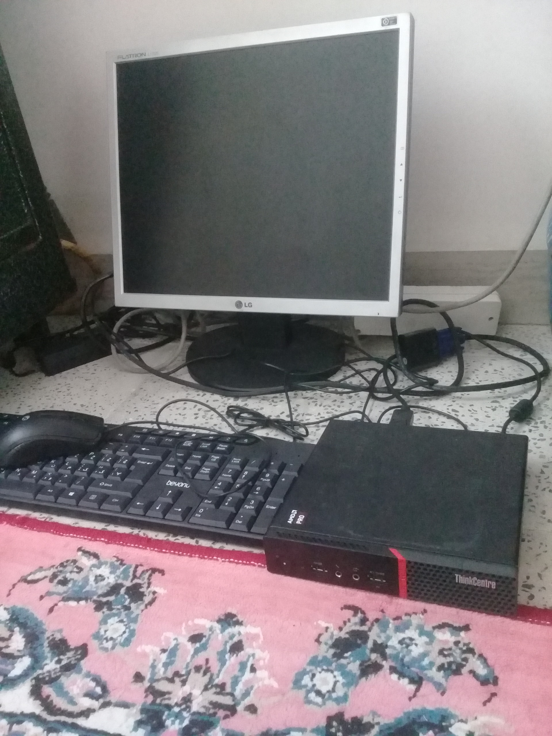 کامپیوتر مدل lenovo