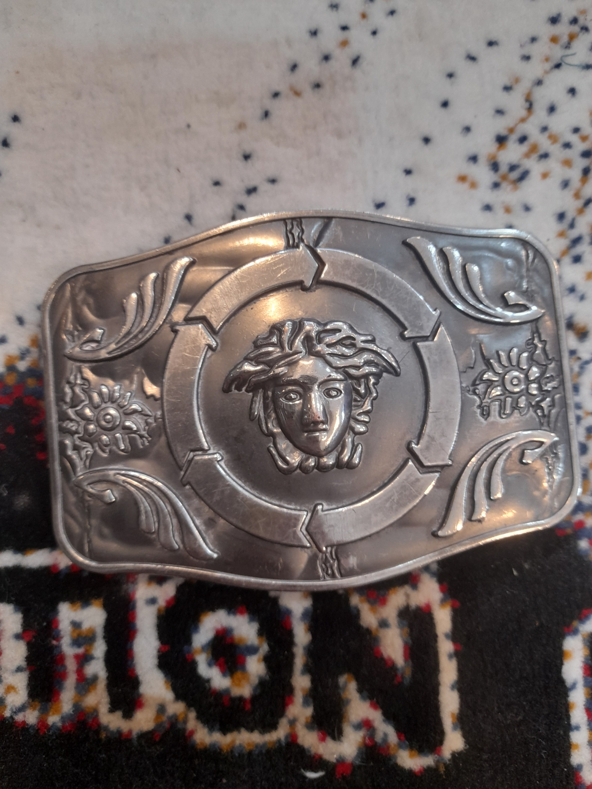 سگک کمربند ورساچ سایز بزرگ