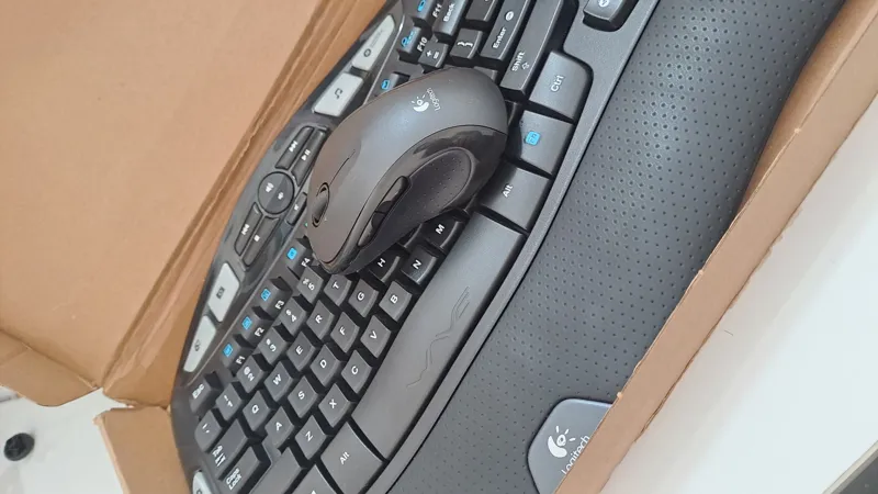 ماوس و کیبورد Logitech k350