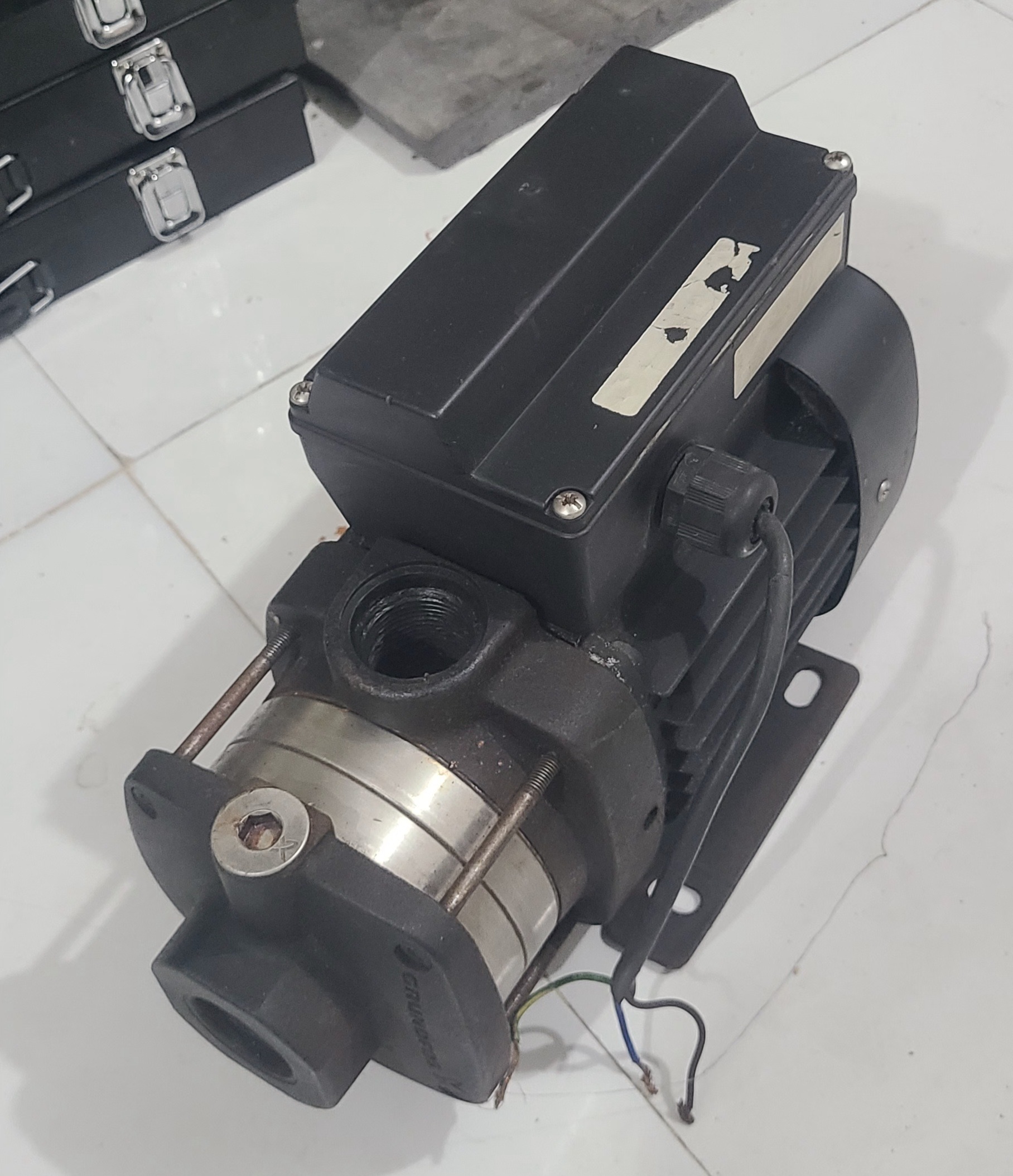 پمپ اب گراندفورس