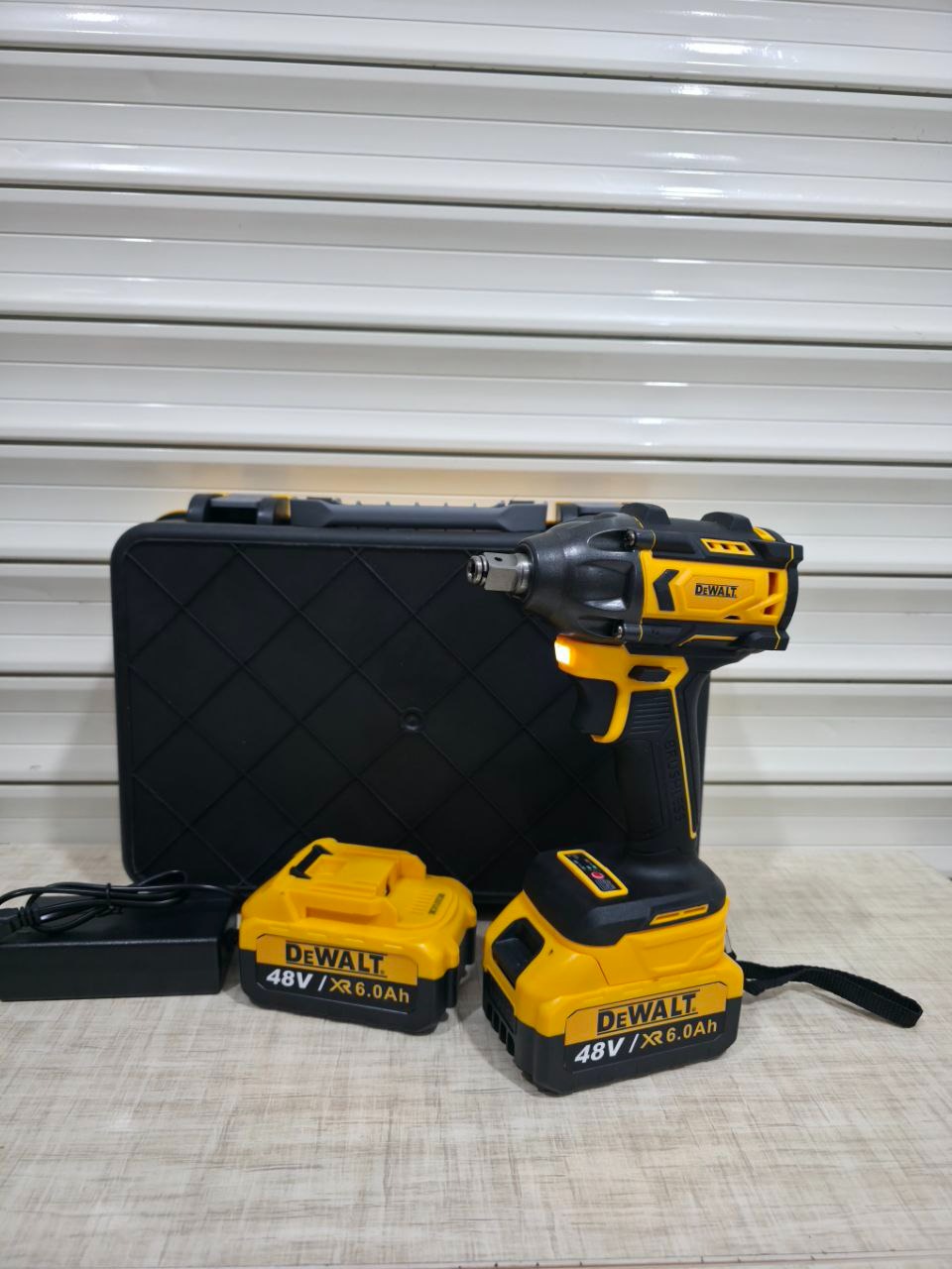 بکس شارژی دیوالت