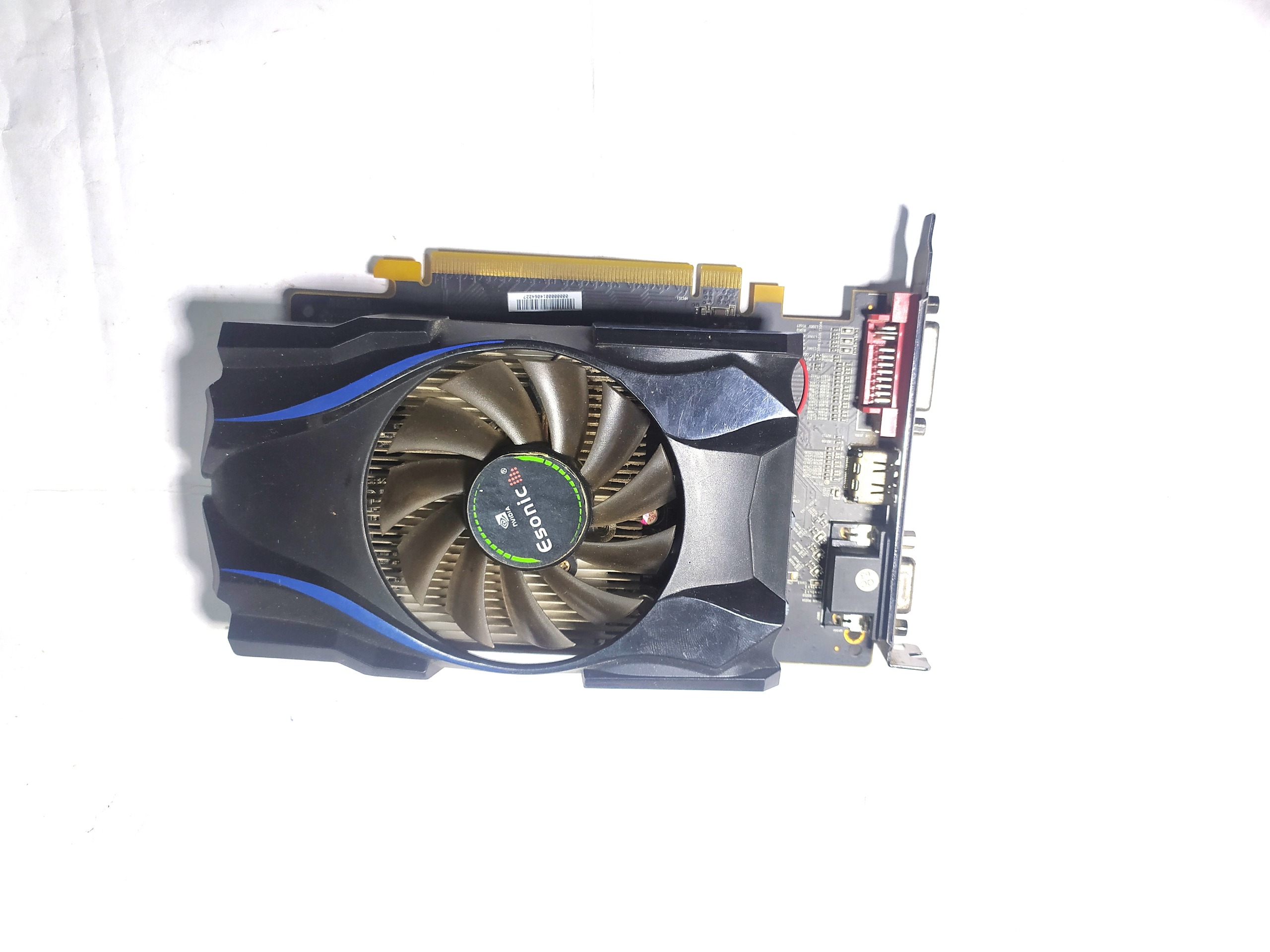 کارت گرافیک 2 گیگ