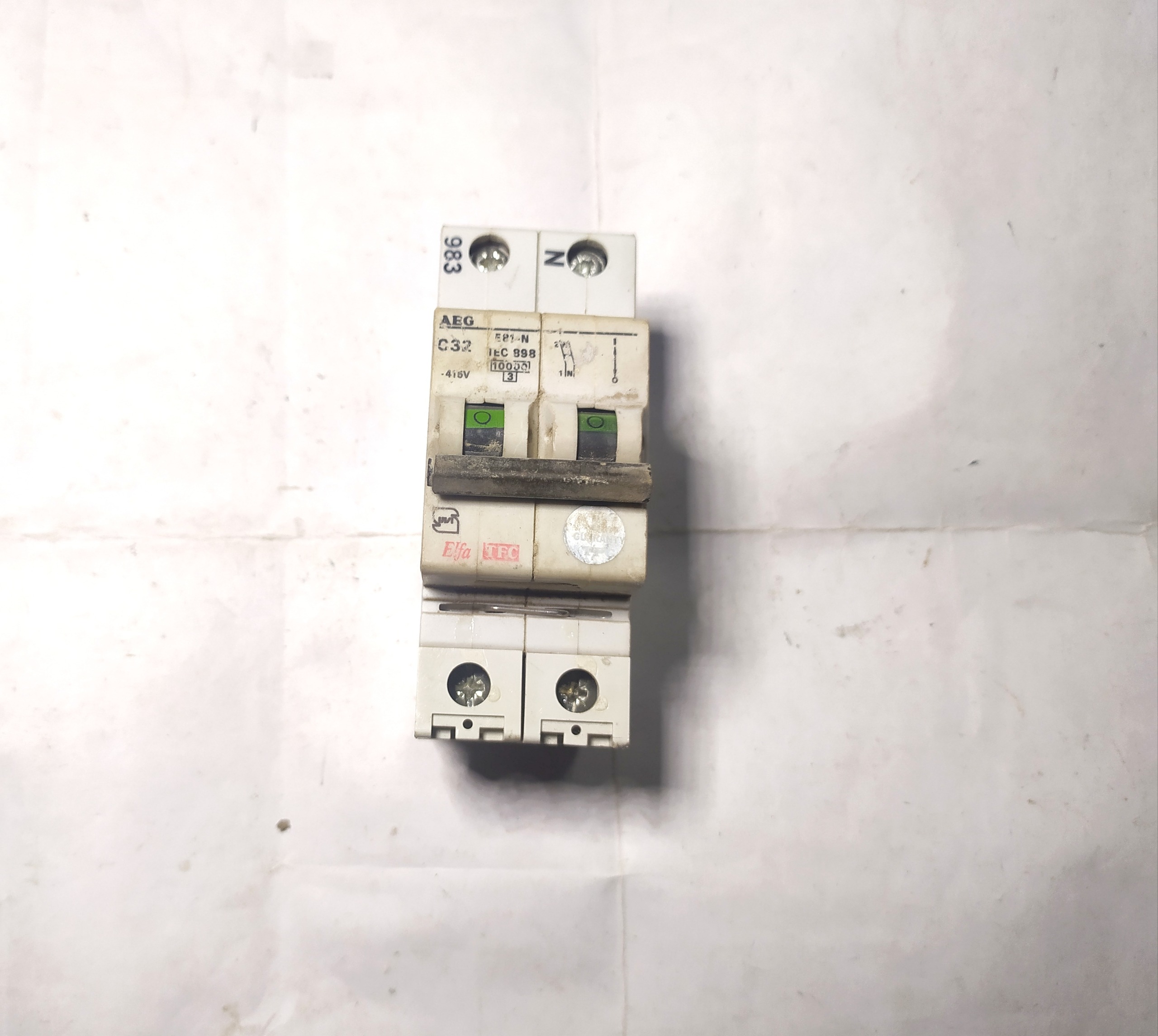 فیوز مینیاتوری دوبل 32 امپر