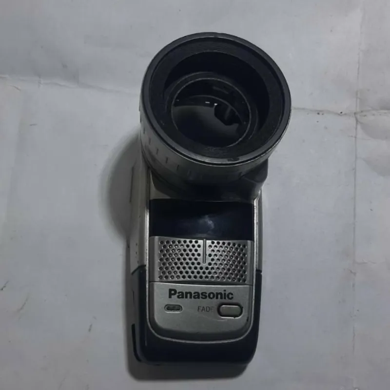 قاب لنز جلو دوربین پاناسونیک