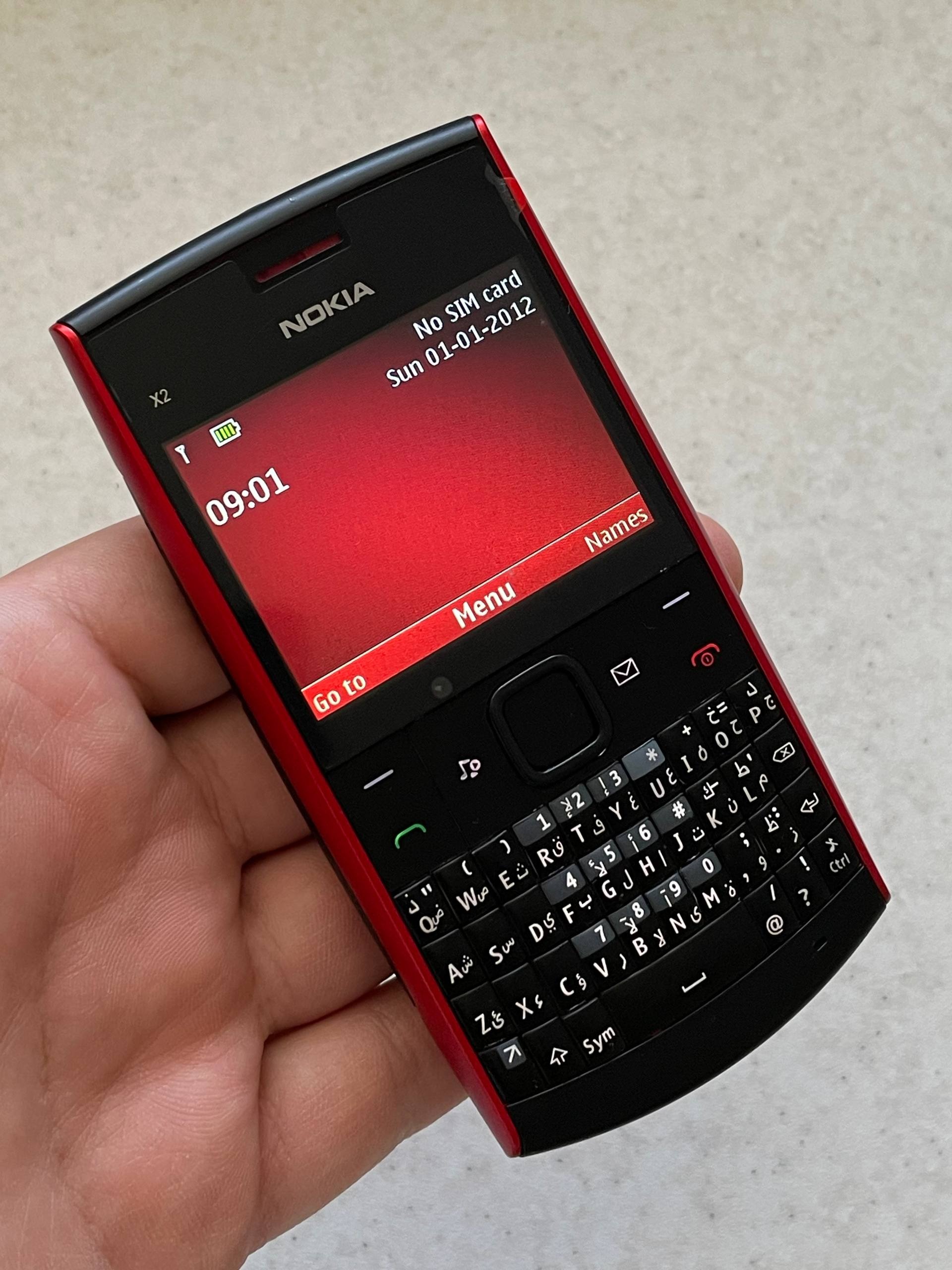 نوکیا X2-01 قرمز آکبند ، کلکسیونی