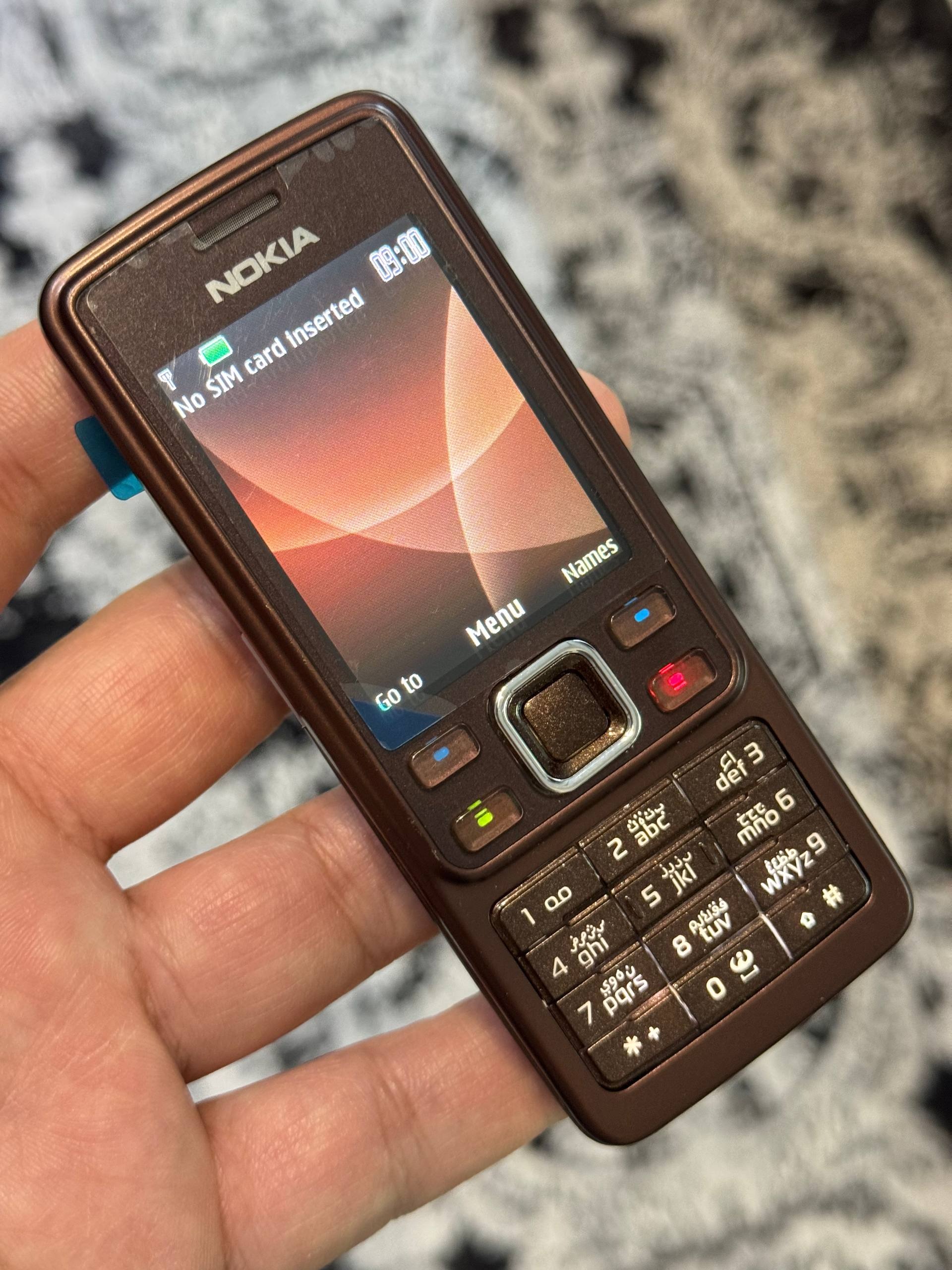 نوکیا 6300 تک رنگ خاص و کمیاب