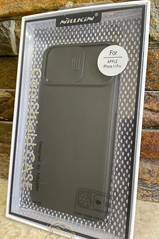 قاب اورجینال نیلکین محافظ لنزدار آیفون 11 پرو