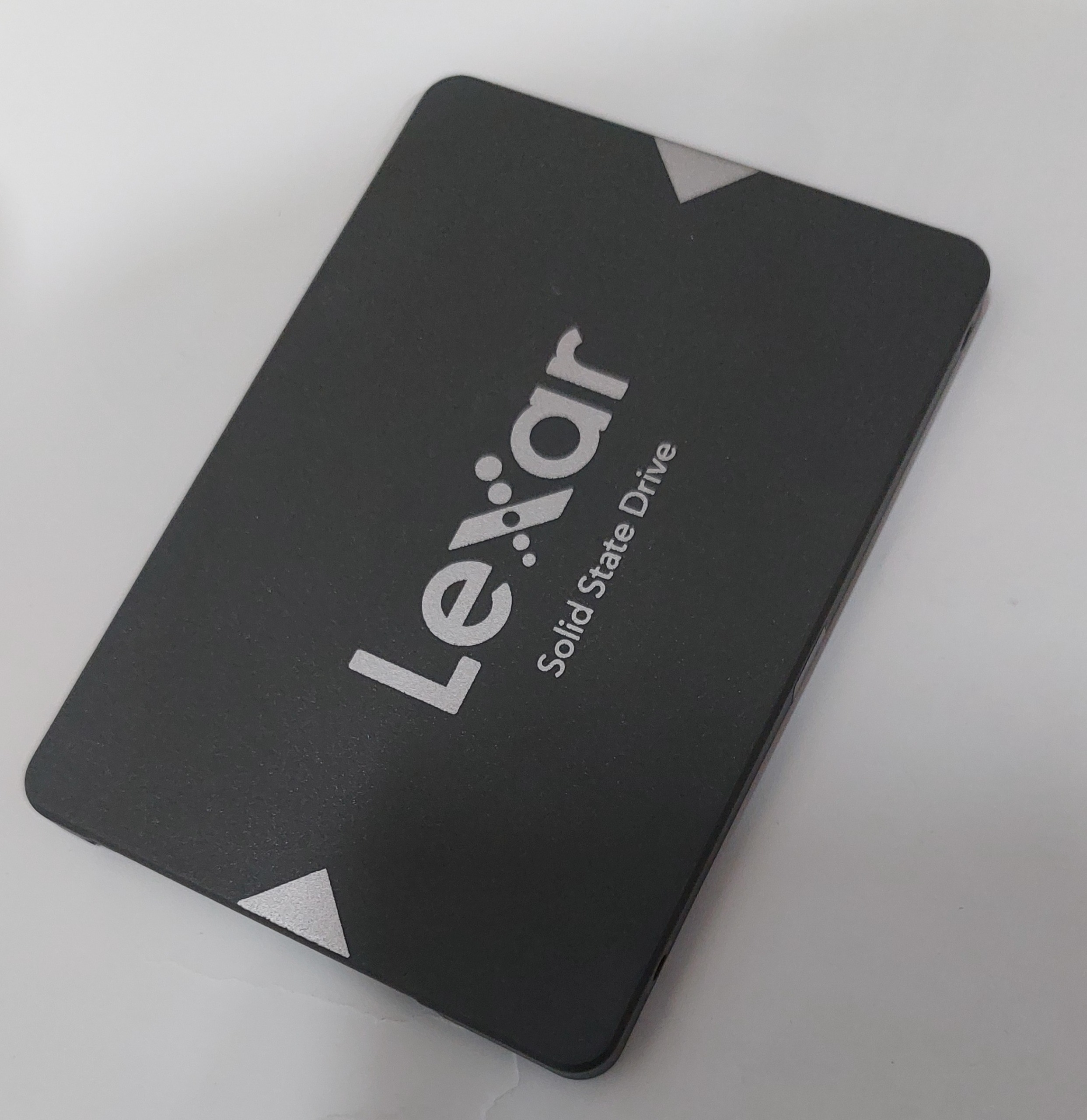 هارد ssd Lexar لکسار بیسار کم کارکرد