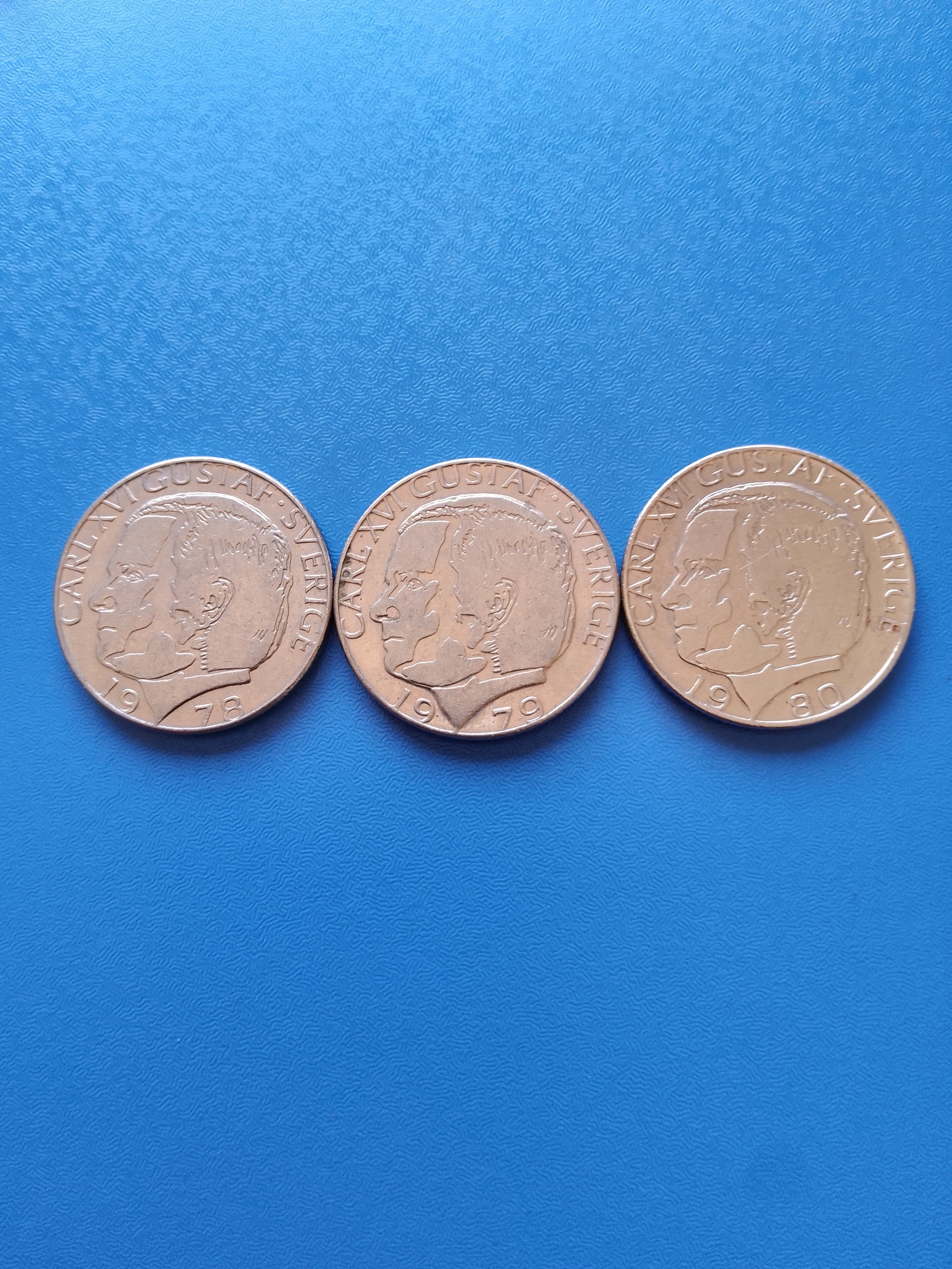 سه سکه 1 کرون تاریخ متوالی دهه هفتاد سوئد