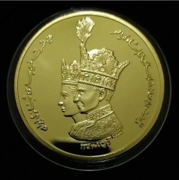 مدال یادبود تاجگذاری آبکاری طلا