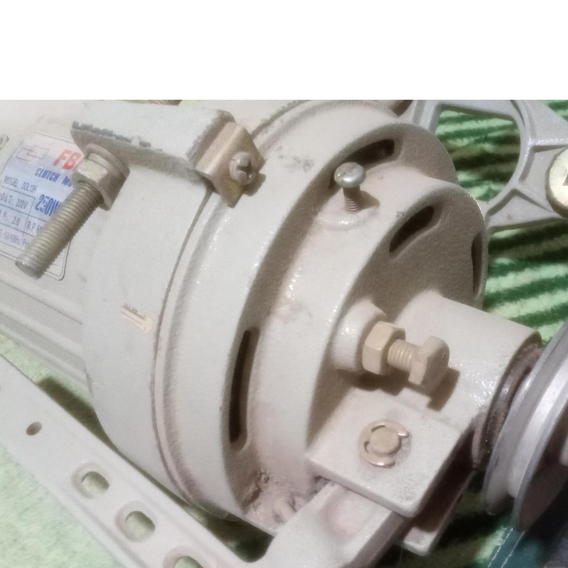 دینام چرخ خیاطی صنعتی