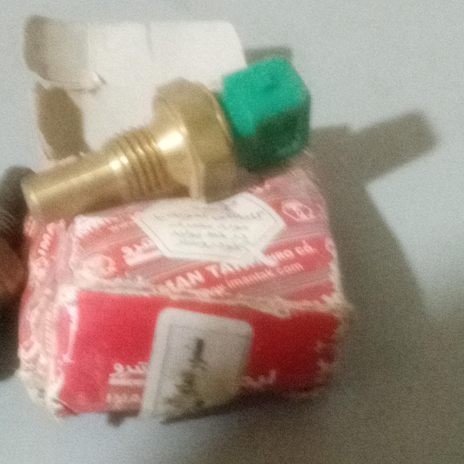 فشنگی سر سبز فشنگی اب پراید