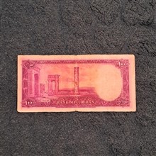 100