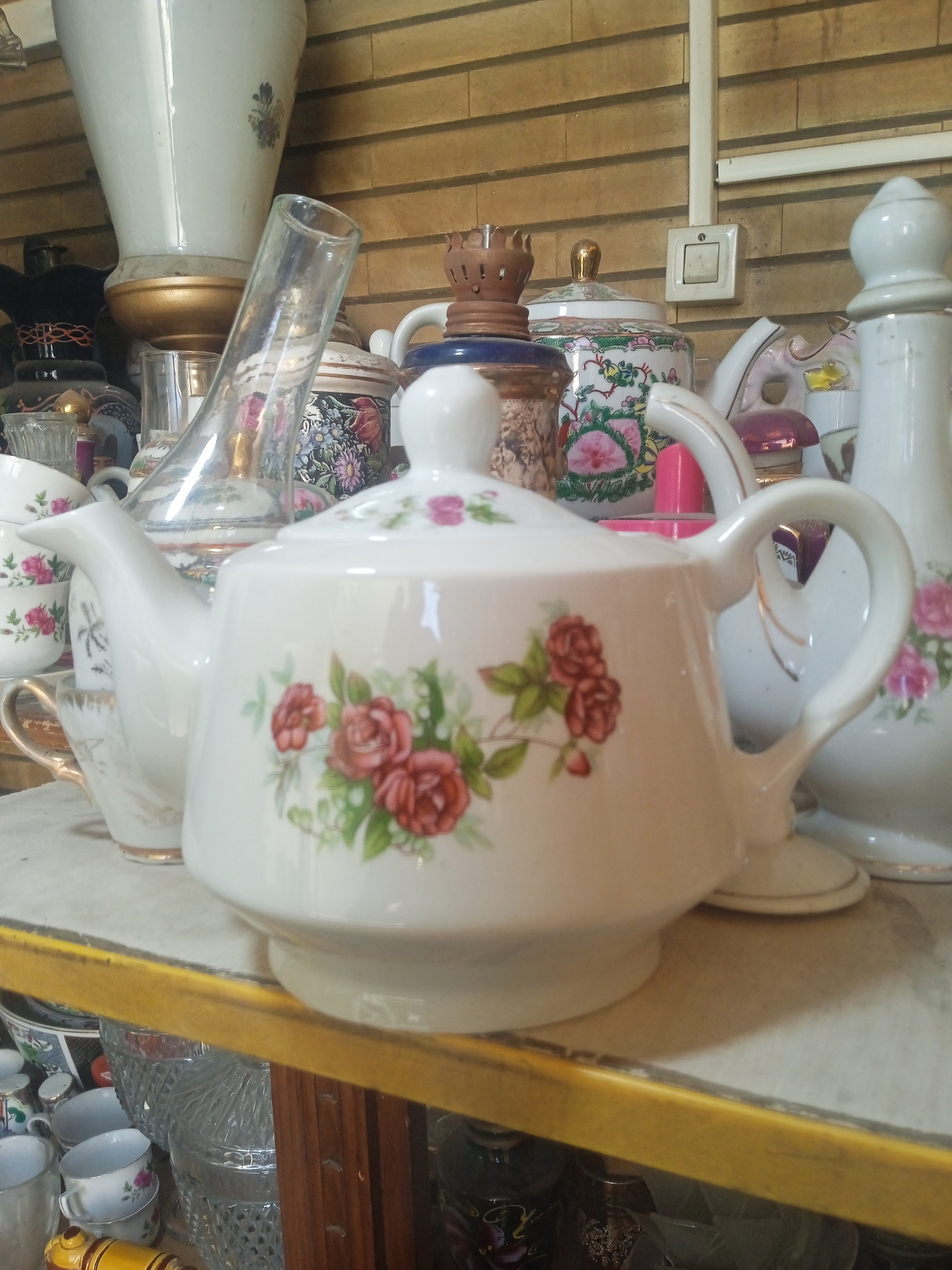 قوری گل سرخی مدل لندنی ساخت ژاپن