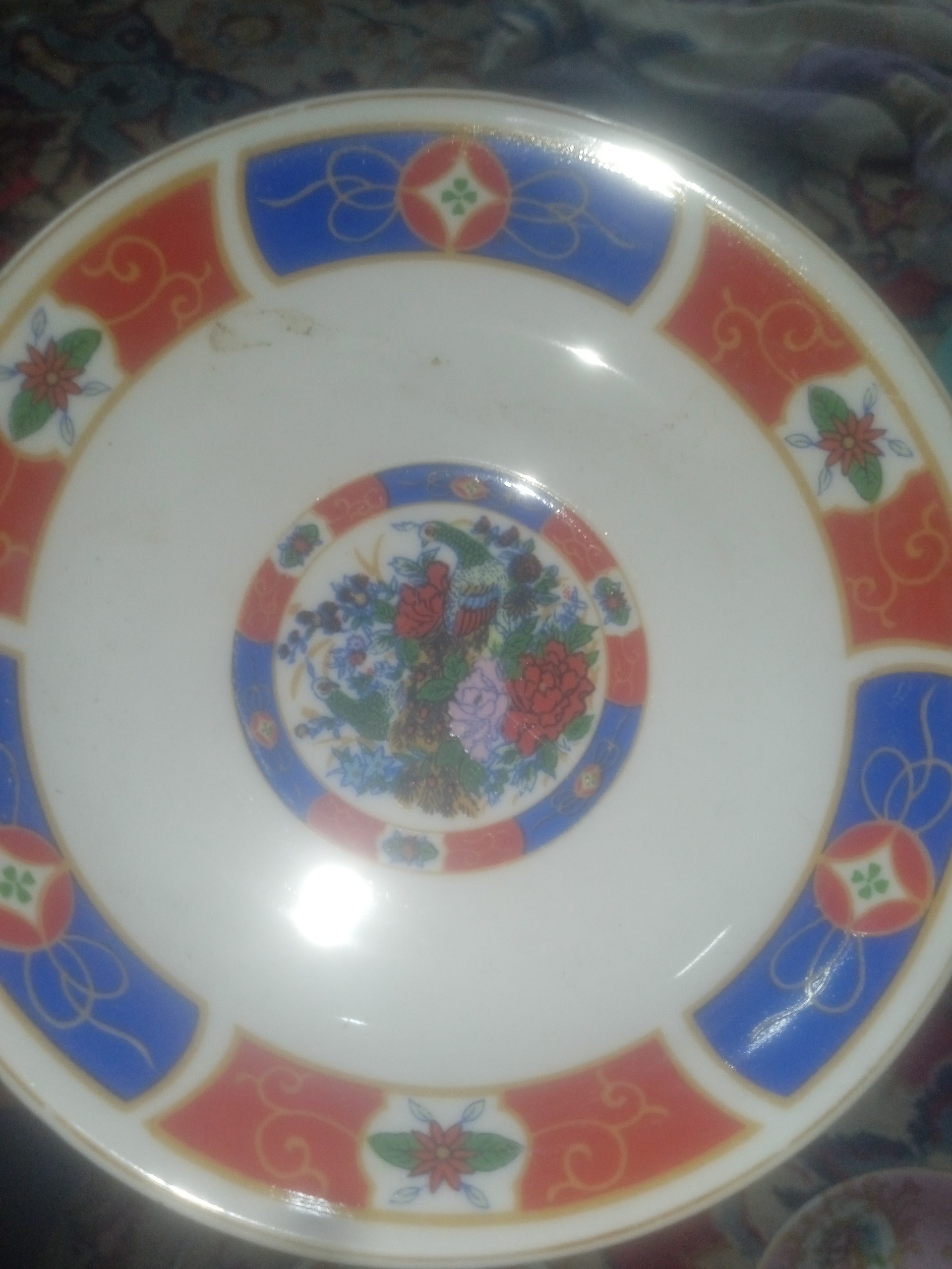 نعلبکی دیوارکوب قدیمی قطر حدود 12سانتیمتر