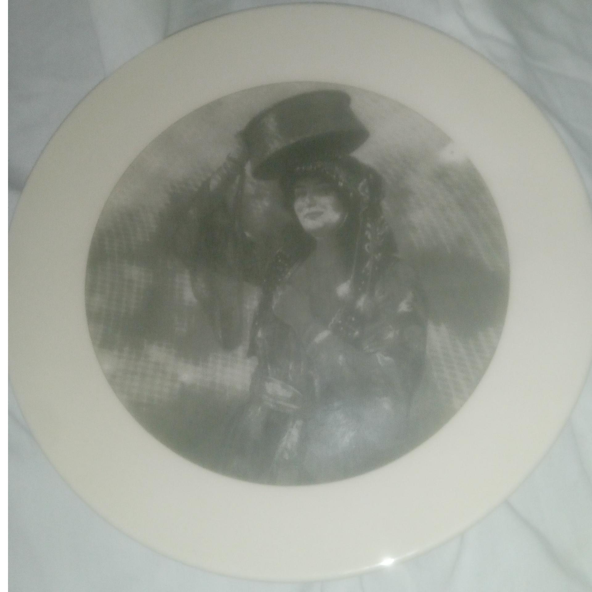 دیوارکوب قدیمی قطر حدود  25 سانتیمتر