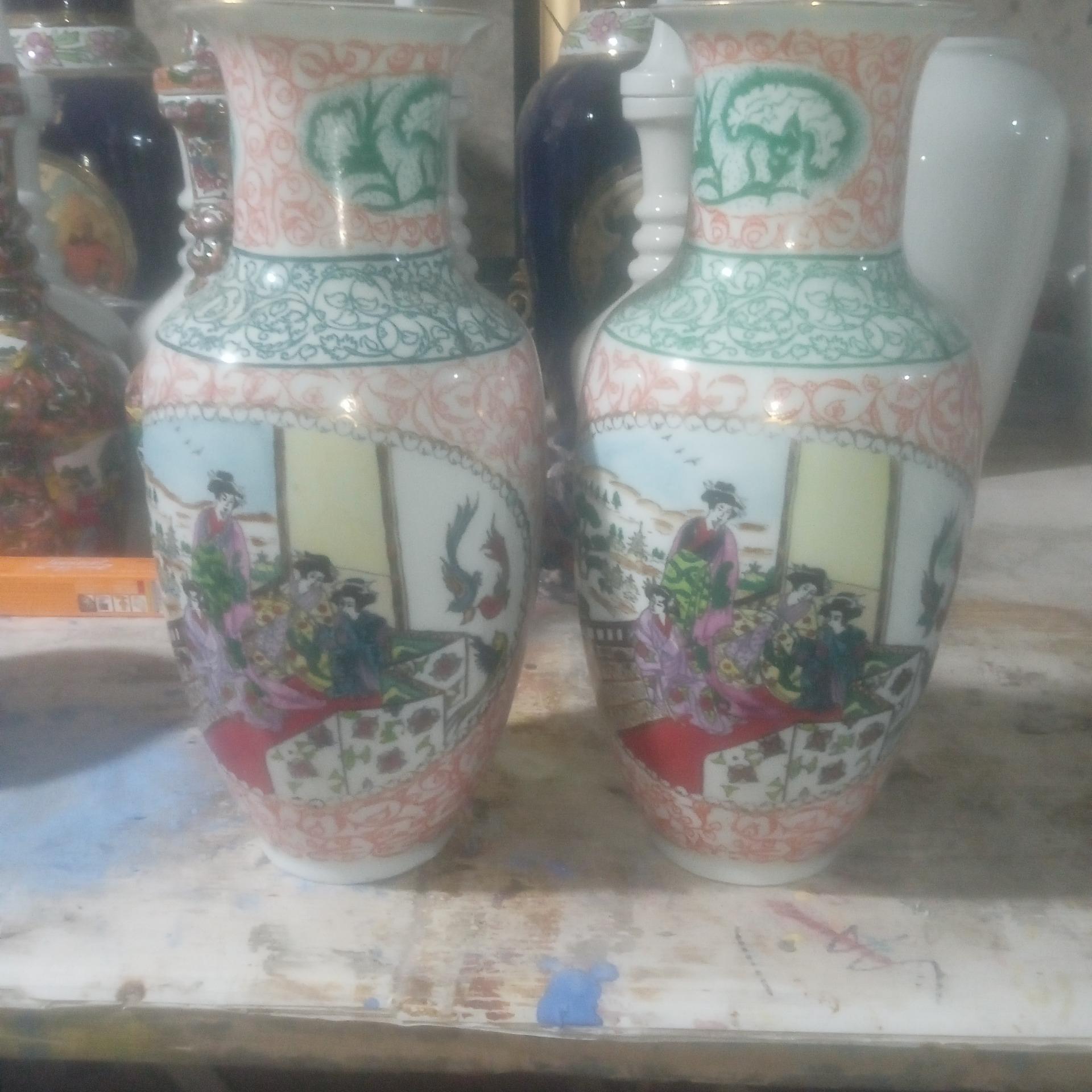 جفت گلدان قدیمی تمام نقاشی دست کمیاب