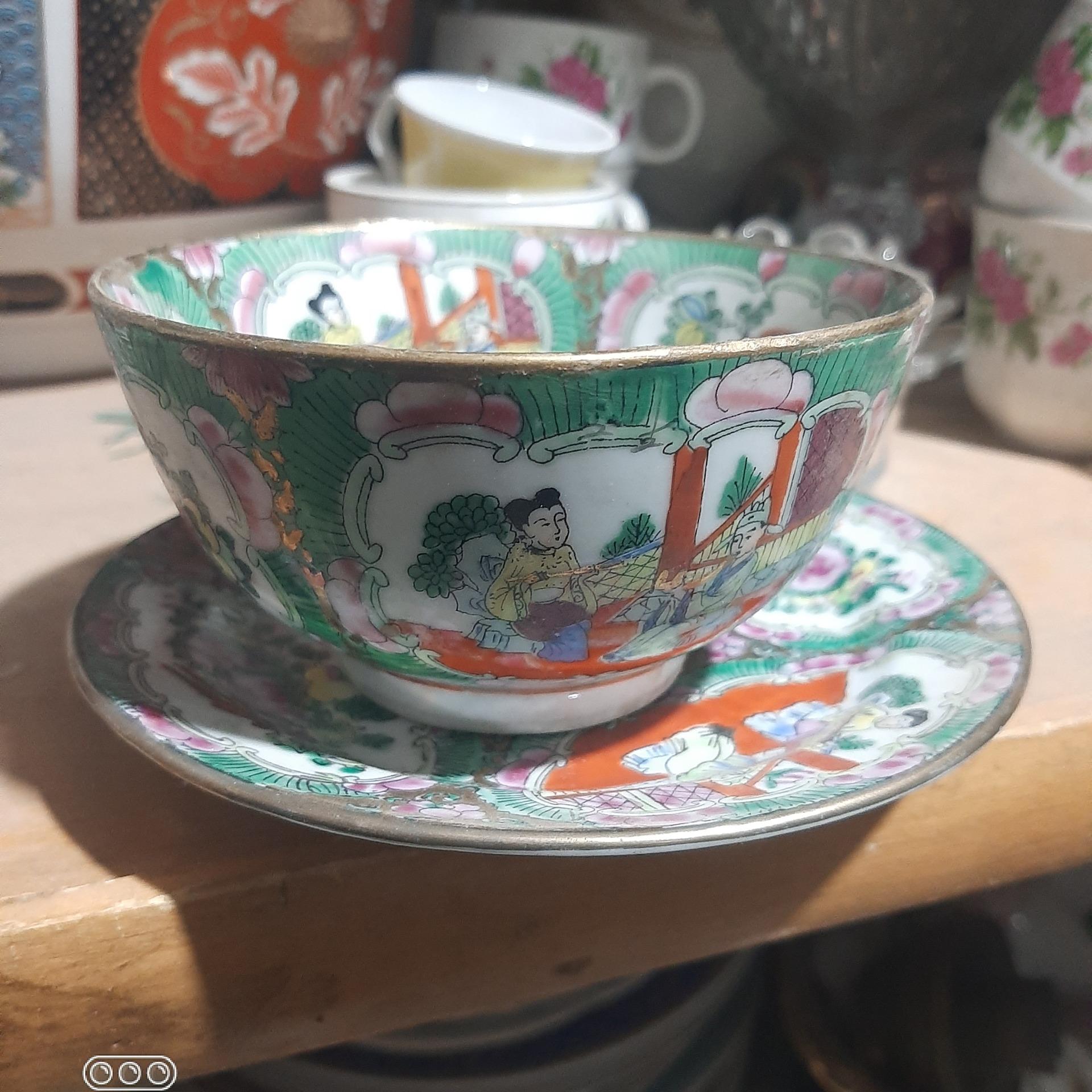 کاسه وبشقاب کوچک مرغی تضمین اصالت وکیفیت کالا