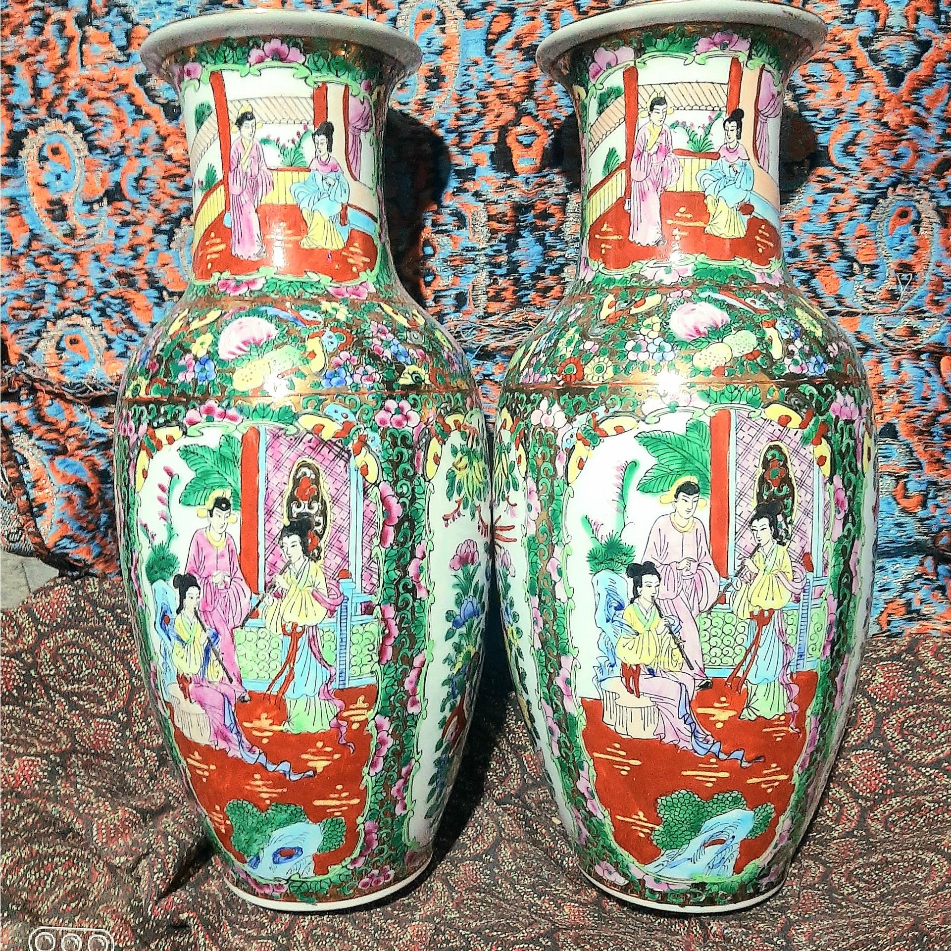 جفت گلدان 30 سانتی گل ومرغ نقشی پرکار وزیبا