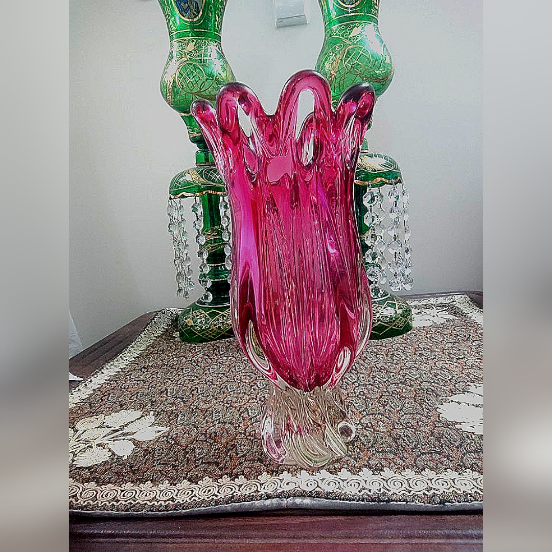 گلدان 8 پر رنگی چک مارک بوهیمیا اندازه استاندارد