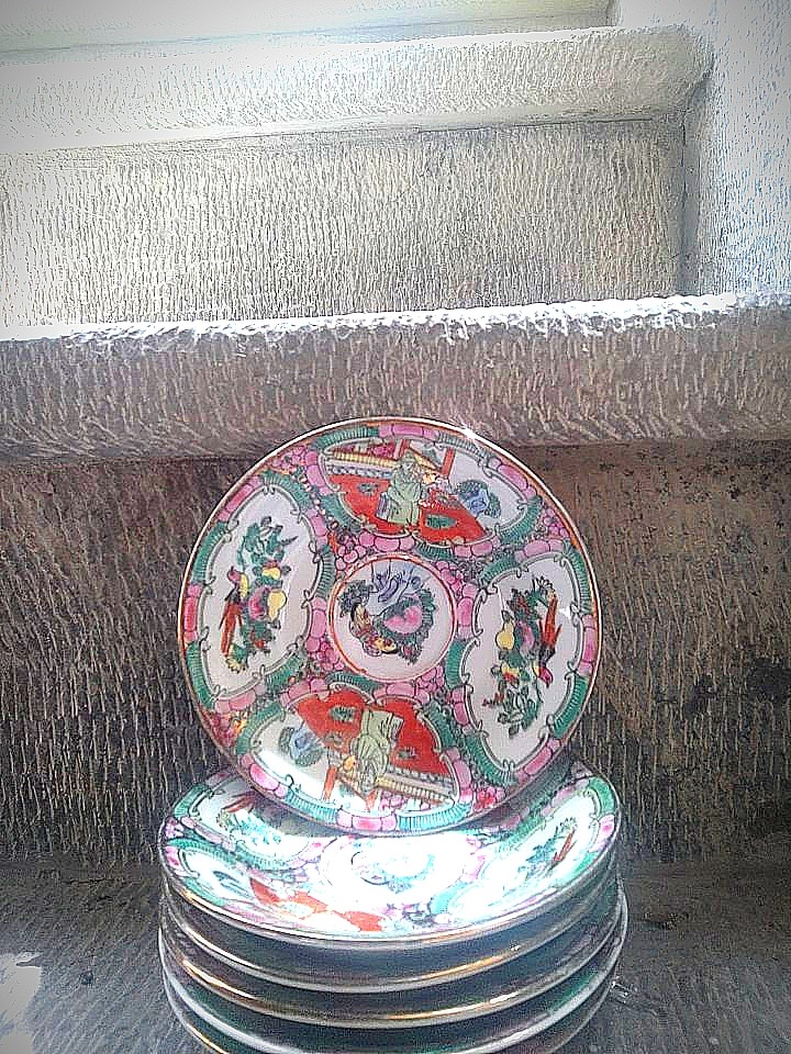 یکدست معادل 6 عدد نعلبکی قدیمی مرغی بسیارزیبا