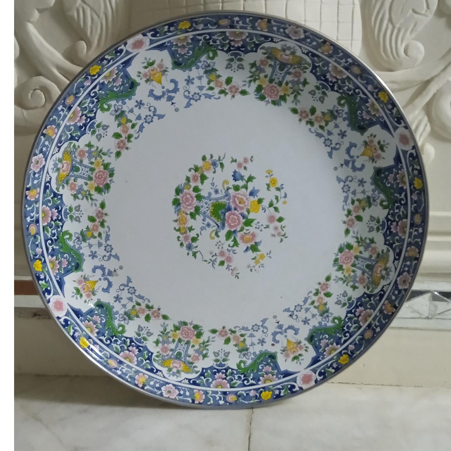 سینی پایه دار بسیار زیبا بارنگ لعابی ثابت