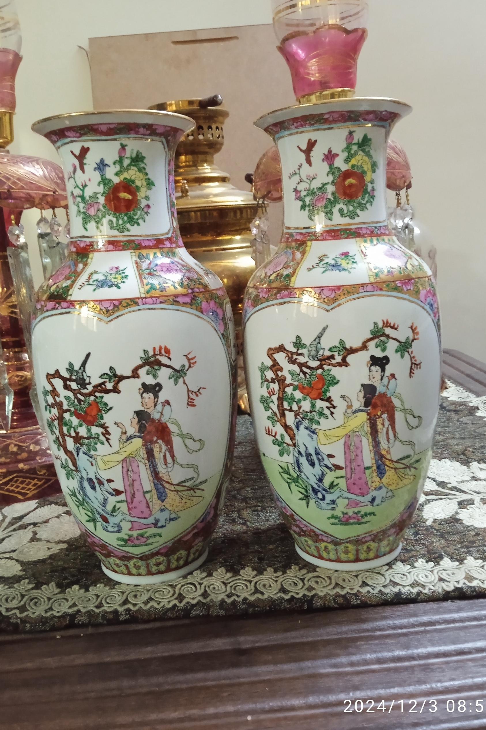 جفت گلدان بزرگ وخیلی کمیاب گل مرغی