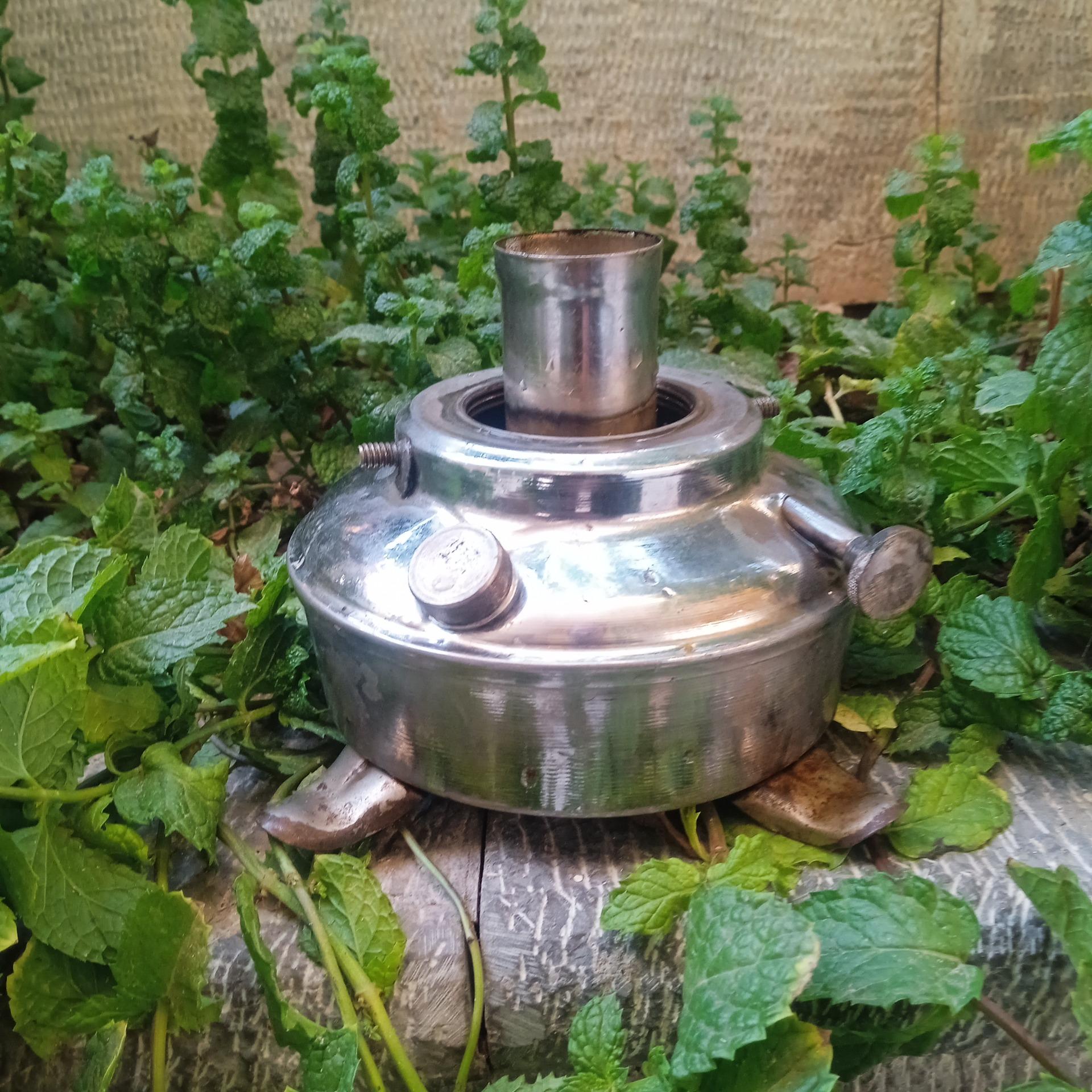 نفتدان وپایه سماور برنجی روکش کروم اندازه کوچک