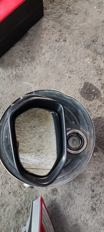 آینه لوین استوک اصلی